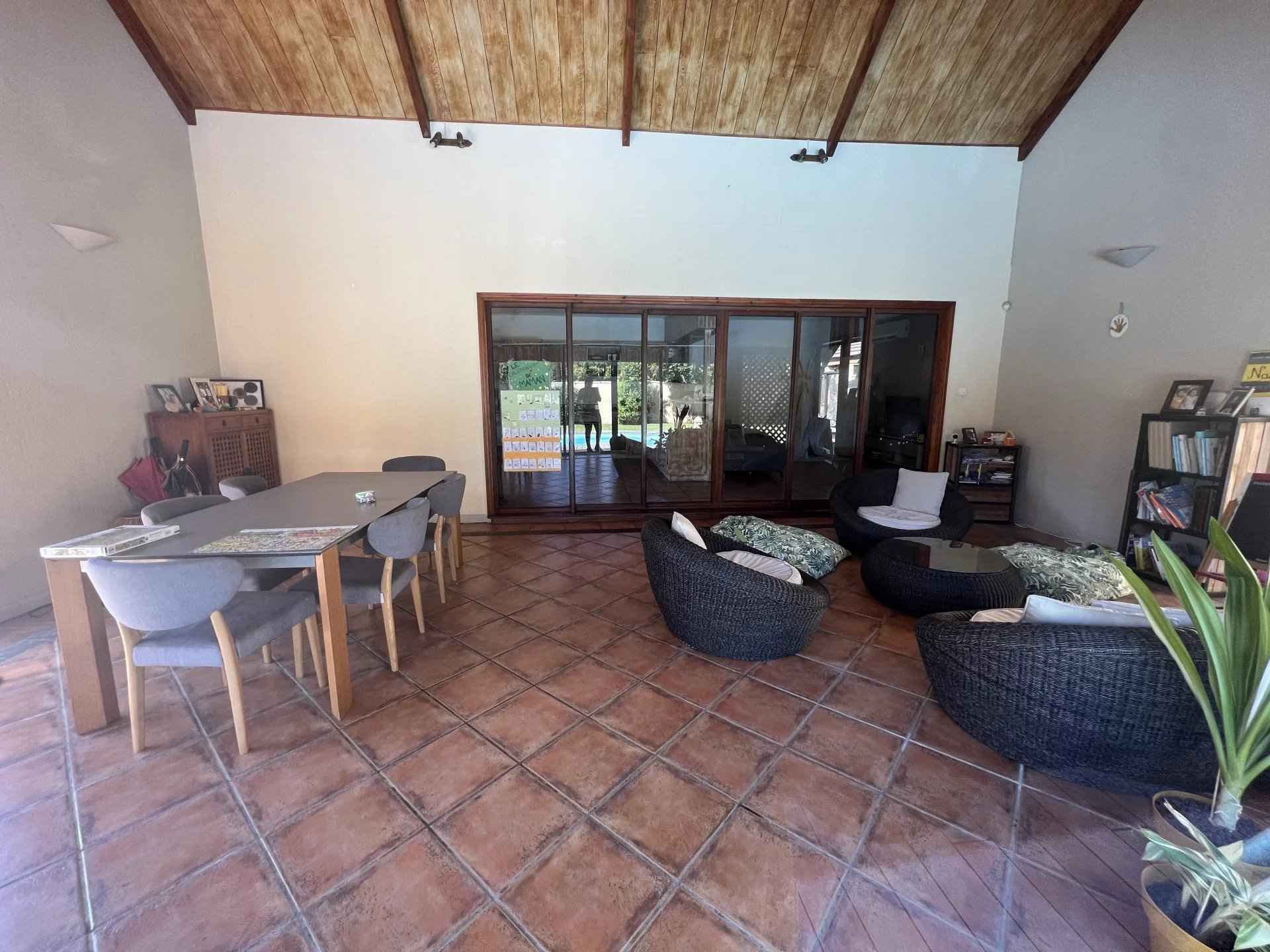 45efccd349e3040de36e5a0cc936c3ea 0749194efe 1920 original - Translation missing: en.helpers.application.image_tag.default_alt