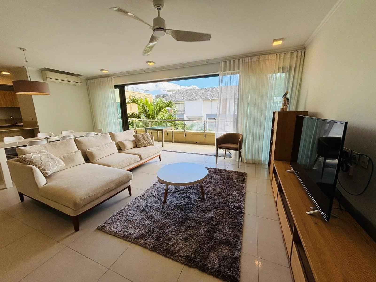 7de3ae38c5a871d476503f46ac0534a4 e66a5fd4c9 1600 original - Attribut alt par défaut.