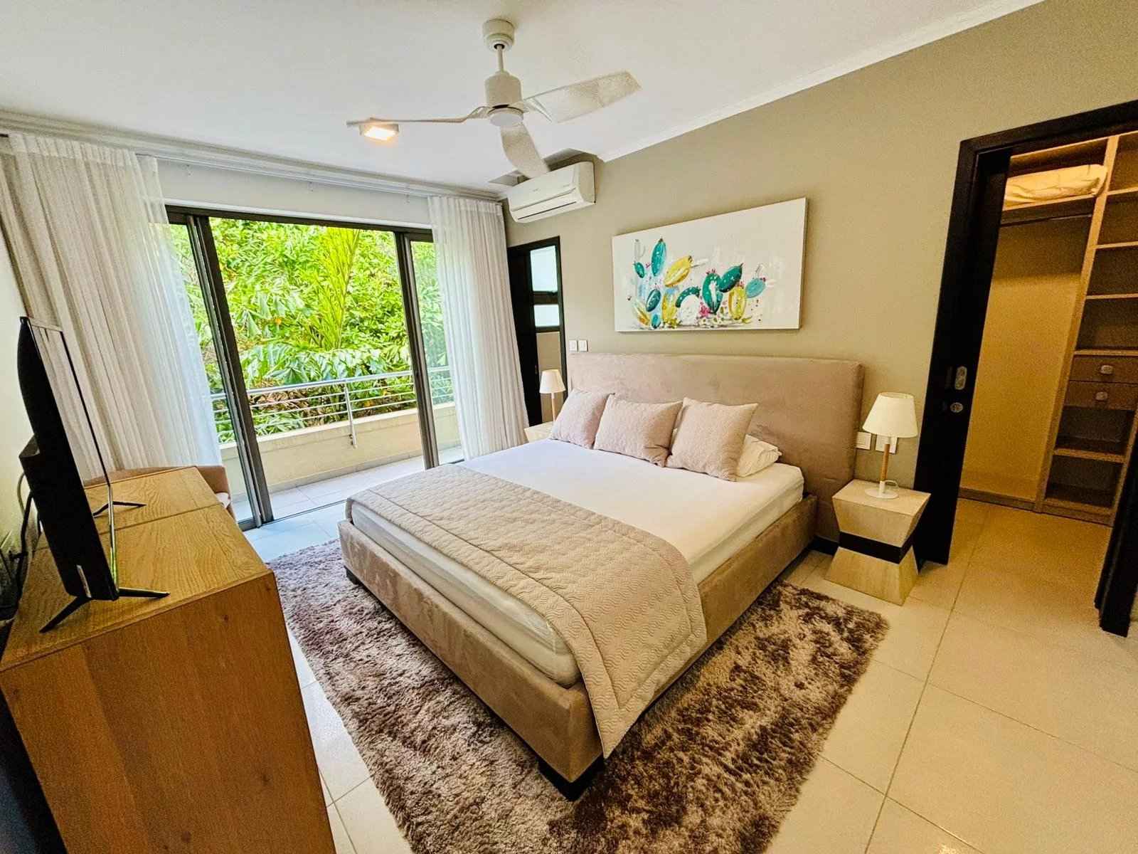 884458713be4926e31c416bdfb61889e 9ba2c56c1a 1600 original - Attribut alt par défaut.