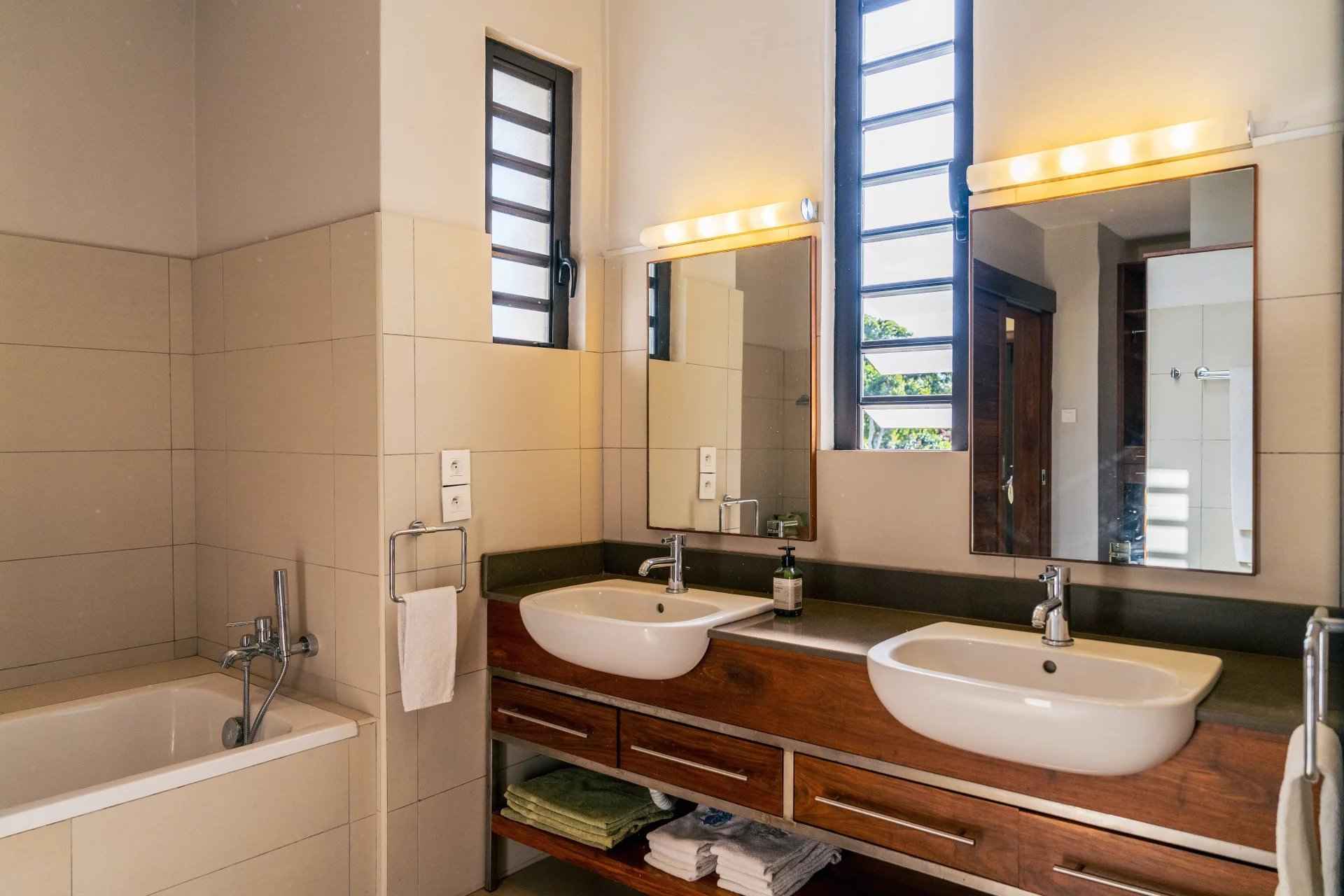 5d522a8b16bd6d0beb4ccce41f2b3bbc c0a747b790 1920 original - Translation missing: en.helpers.application.image_tag.default_alt