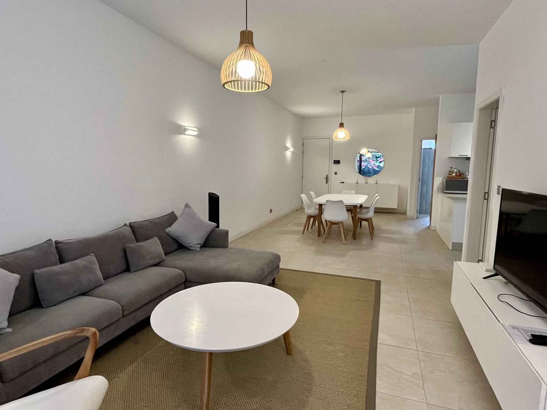 242f4acf0109fbfd546a34dc1fdf50cc e979412ec5 1920 original - Translation missing: en.helpers.application.image_tag.default_alt