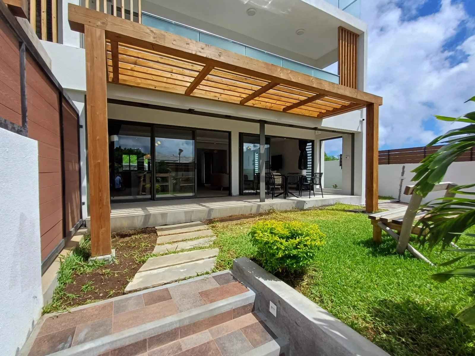 4bc8106ee604e760040c7048fc0edb0d 9891456aa3 1600 original - Translation missing: en.helpers.application.image_tag.default_alt