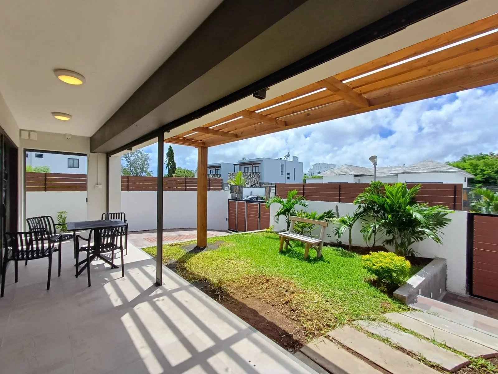 Df8e39f017dcaba73d786330c10b6f5c 197bda3289 1600 original - Attribut alt par défaut.