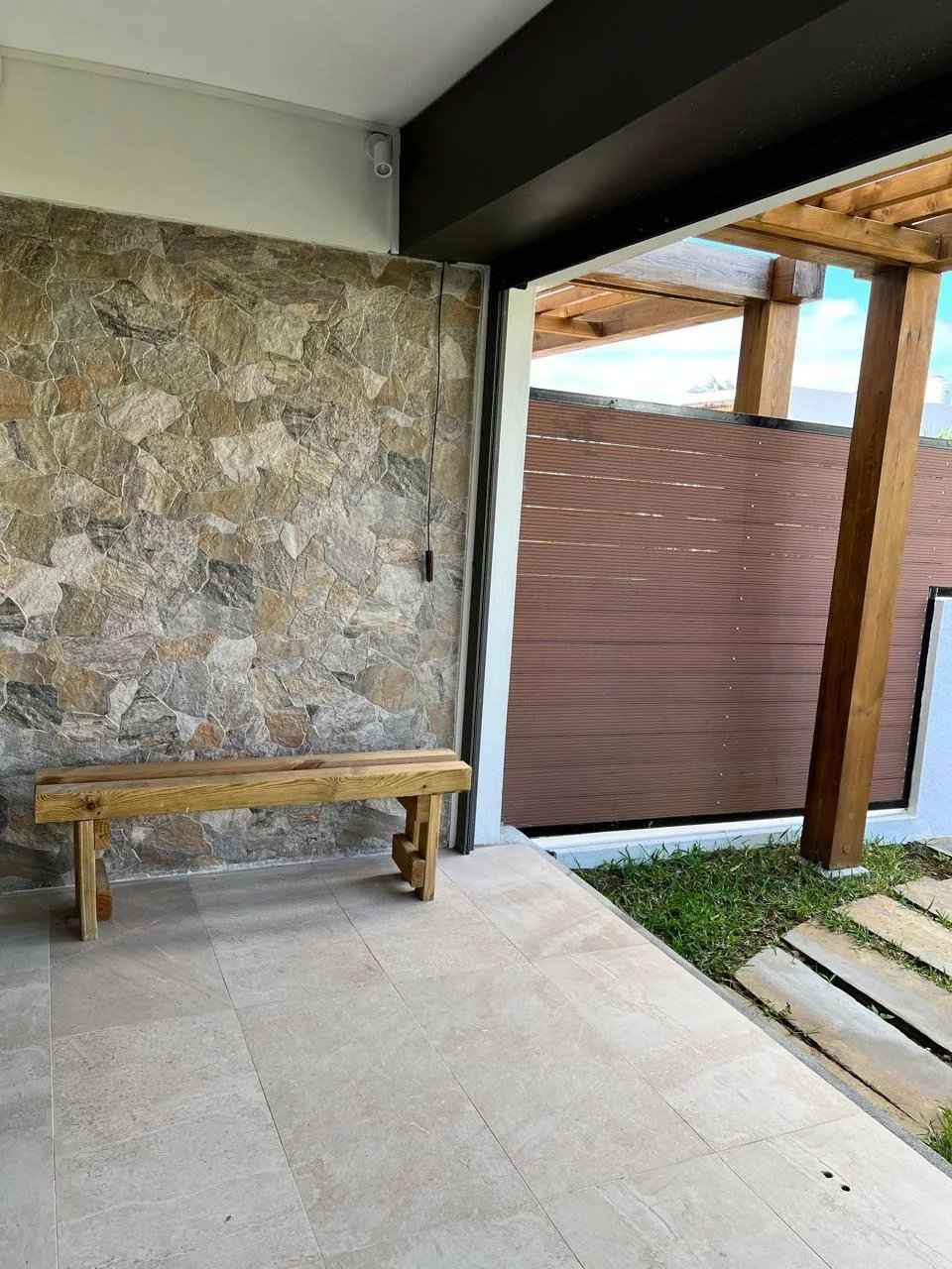 3266e24db95f73d9b75a2b2aeabc7c18 41f8a904db 1280 original - Attribut alt par défaut.