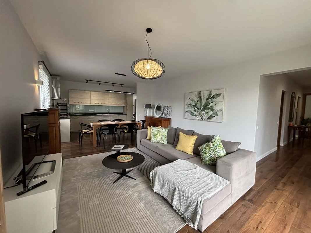 F1815f5394b43972237ba6d6456c4fe9 95557f815f 1068 original - Translation missing: en.helpers.application.image_tag.default_alt