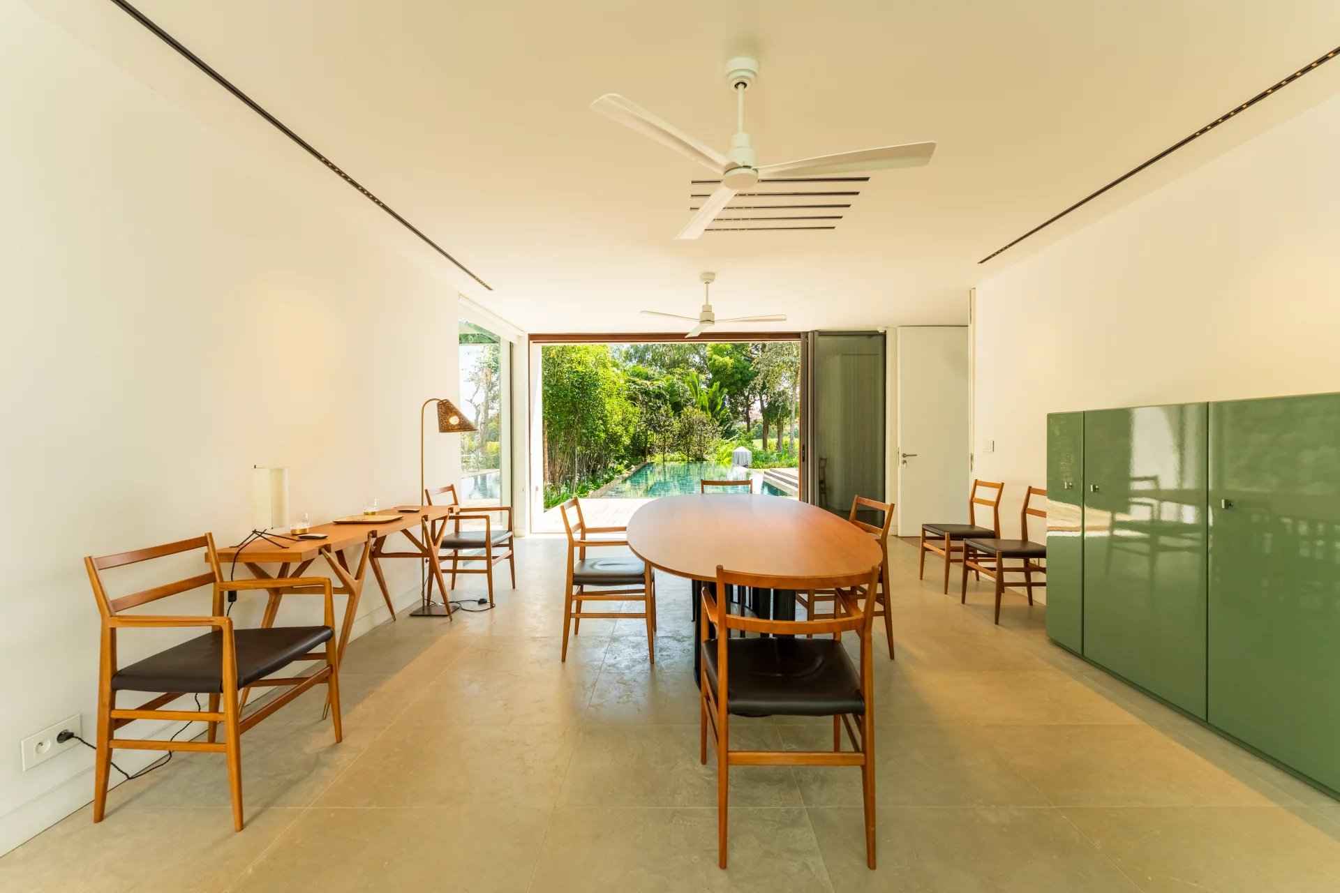 4e7536f914597708c452a665c9a658ce efe9559d1a 1920 original - Attribut alt par défaut.