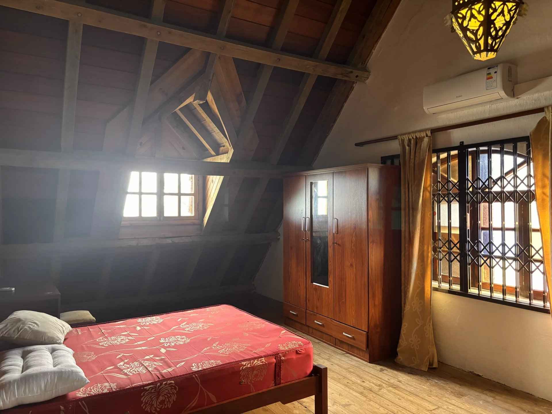 63c804b51e65eb4645fb6b6e7bd7daf3 225430013a 1920 original - Attribut alt par défaut.