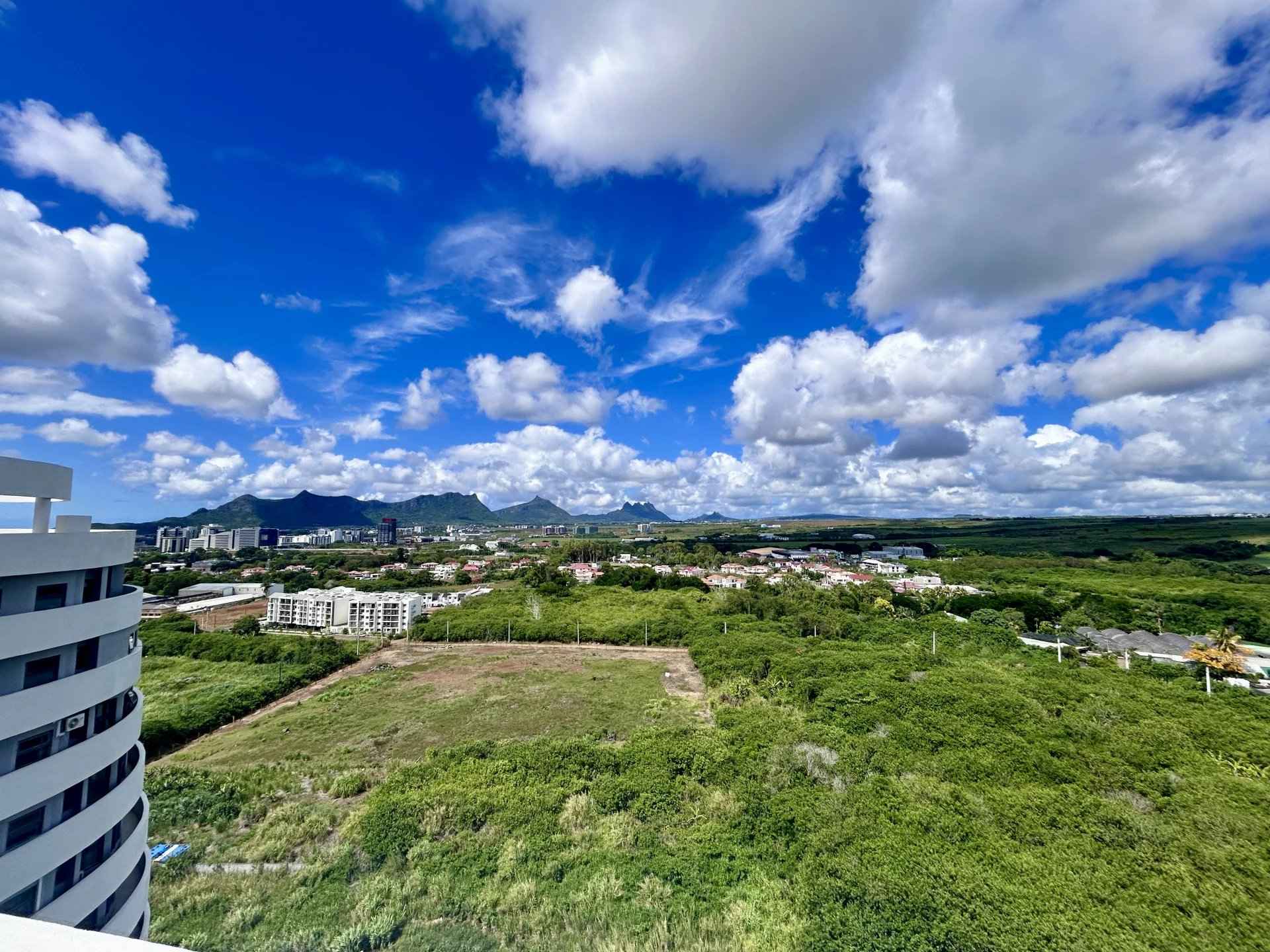 4c6bb0c63cb77f8bd421b3581279178b a92170a48a 1920 original - Translation missing: en.helpers.application.image_tag.default_alt