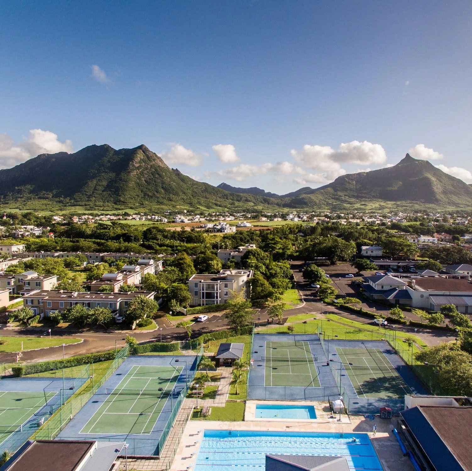 97ef69e191b0734c16b6ef8bea8af763 fbf5485c7b 1502 original - Attribut alt par défaut.