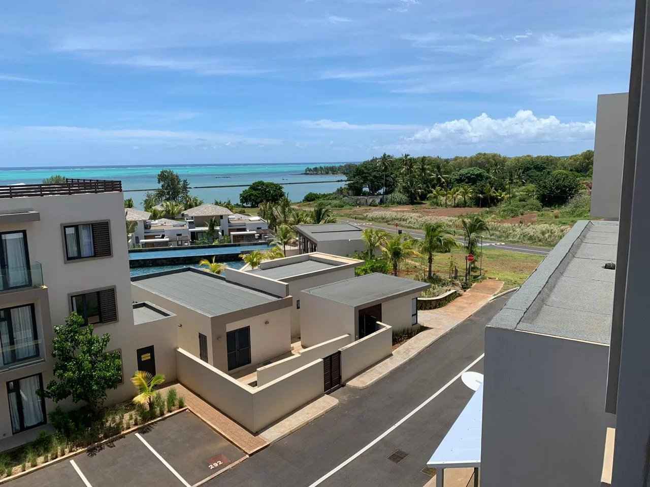 0d3d0e71432b7351a96152a6814bc7df b784dd1670 1280 original - Attribut alt par défaut.