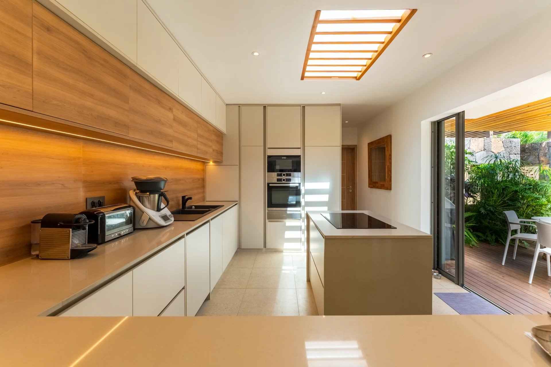 0f16b1b8577b917a05428bde757cc3dd 283e921e9f 1920 original - Translation missing: en.helpers.application.image_tag.default_alt