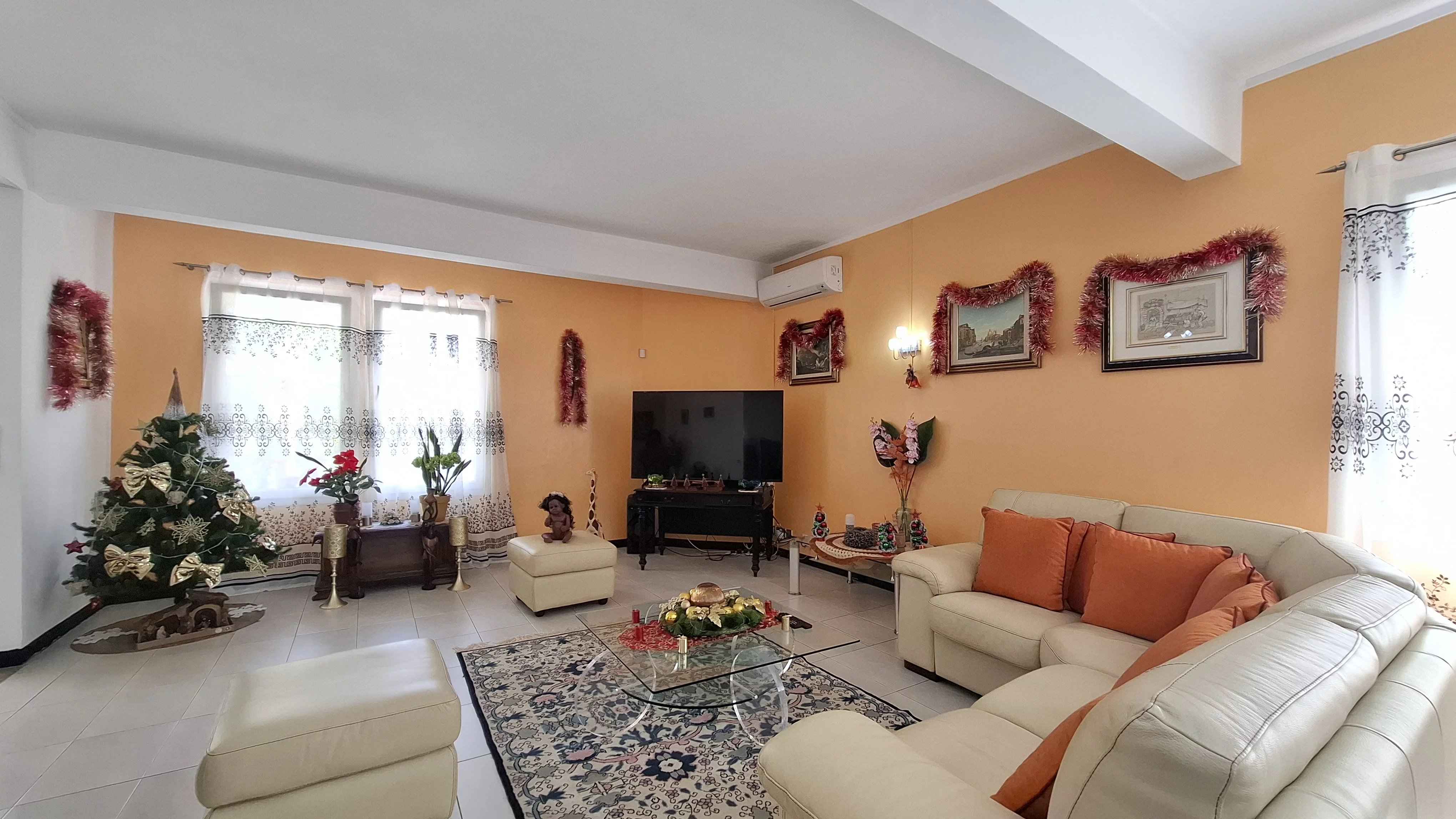 412dbe41565e085f8cdc20922f235300 ba3cbea112 4080 original - Attribut alt par défaut.