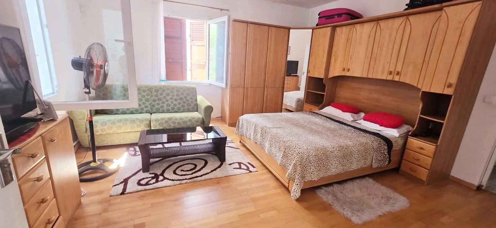 8d67e22798723221db574b8226aa204c c61872adf7 1600 original - Attribut alt par défaut.