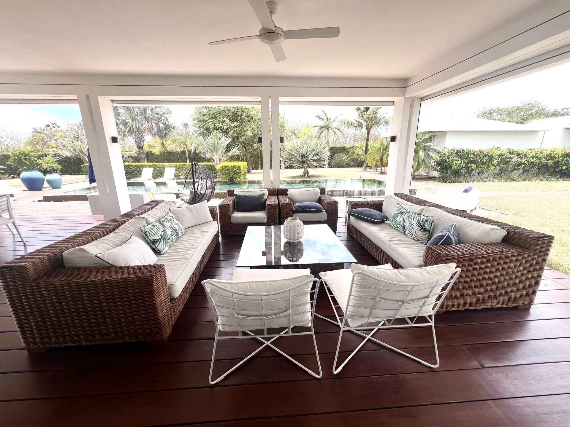 35194ac410baea0f7e4f307a3ebebf8e 13135e94a6 1920 original - Attribut alt par défaut.