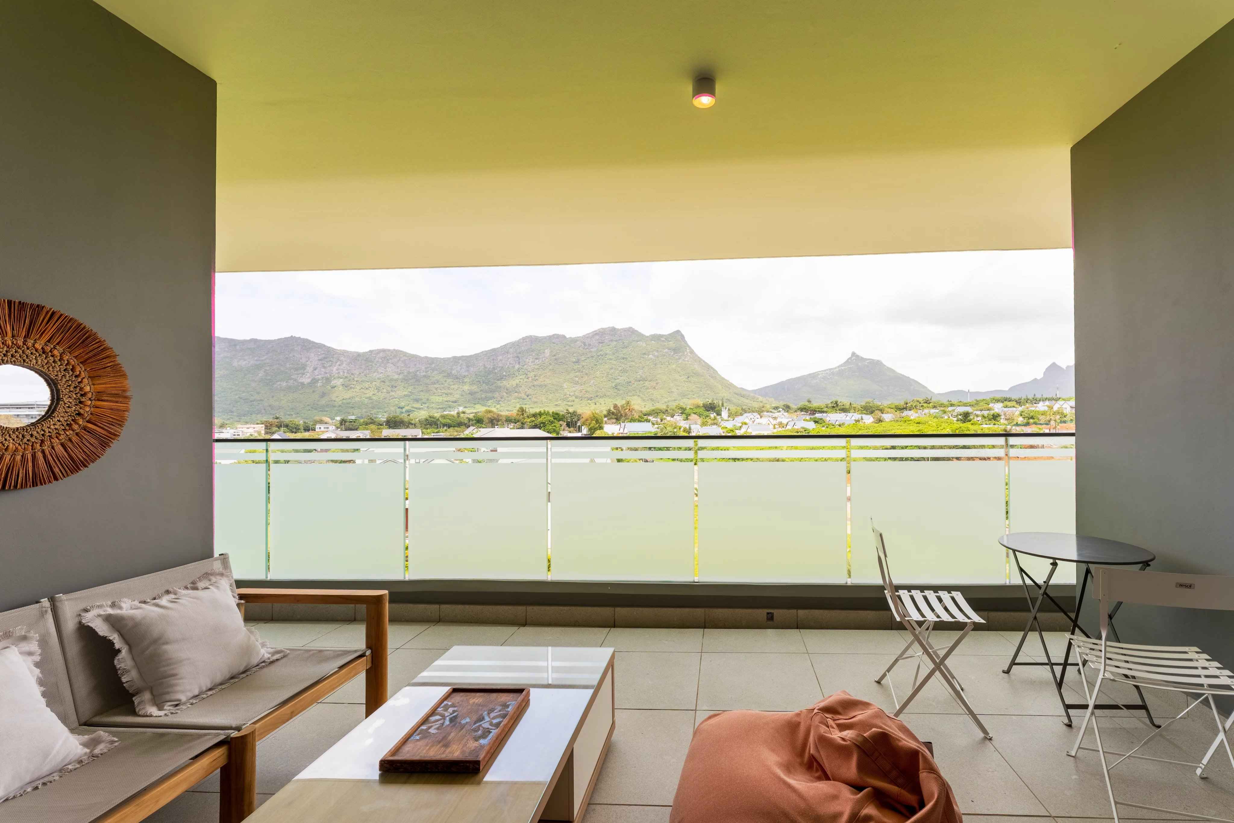 D16b76825190fa75eadd361522b7a9aa a7b6ede6d1 4096 original - Attribut alt par défaut.