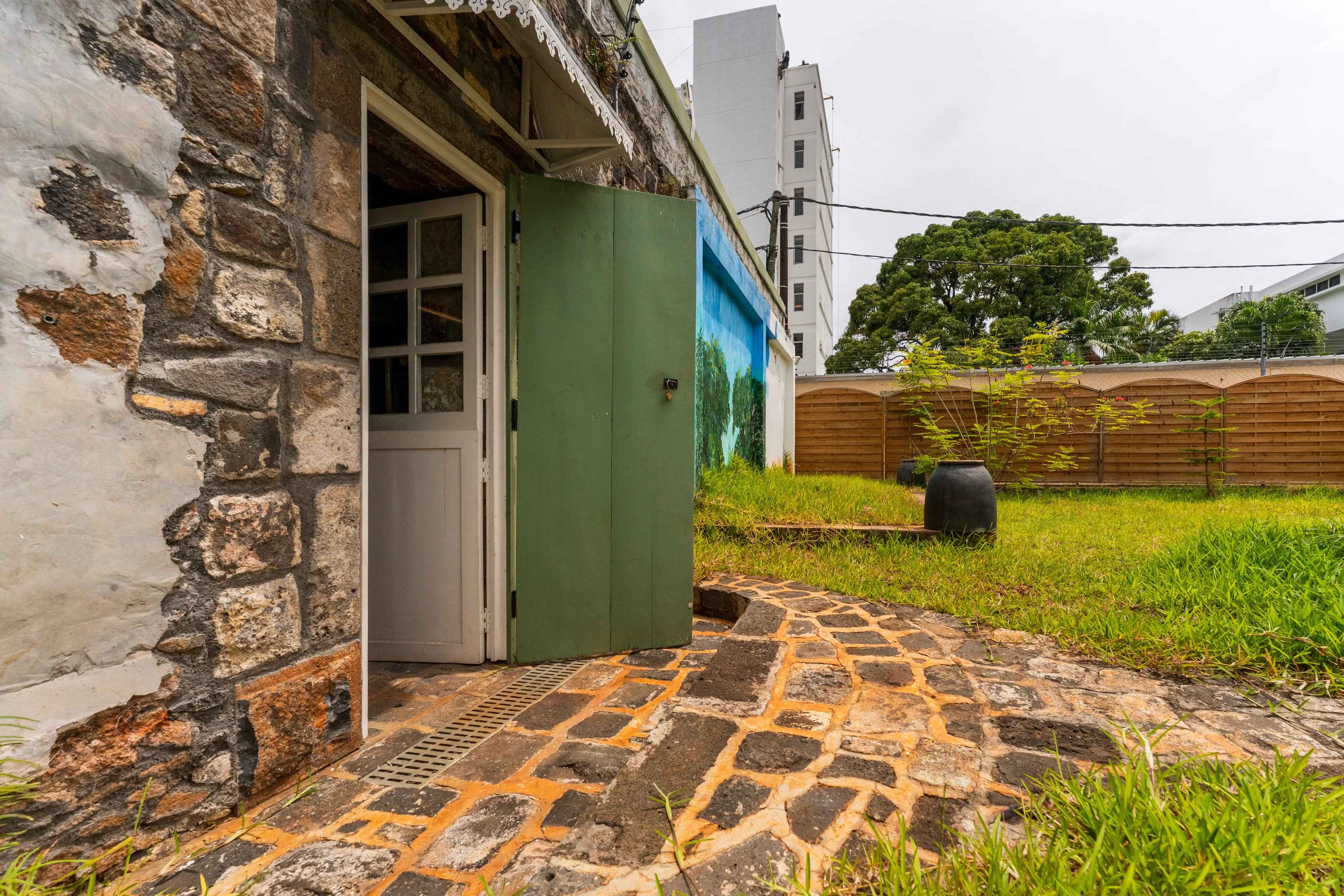 Fbd5c61a5469d54b664d09b1c0b9258f fbdeda7b6b 4096 original - Attribut alt par défaut.