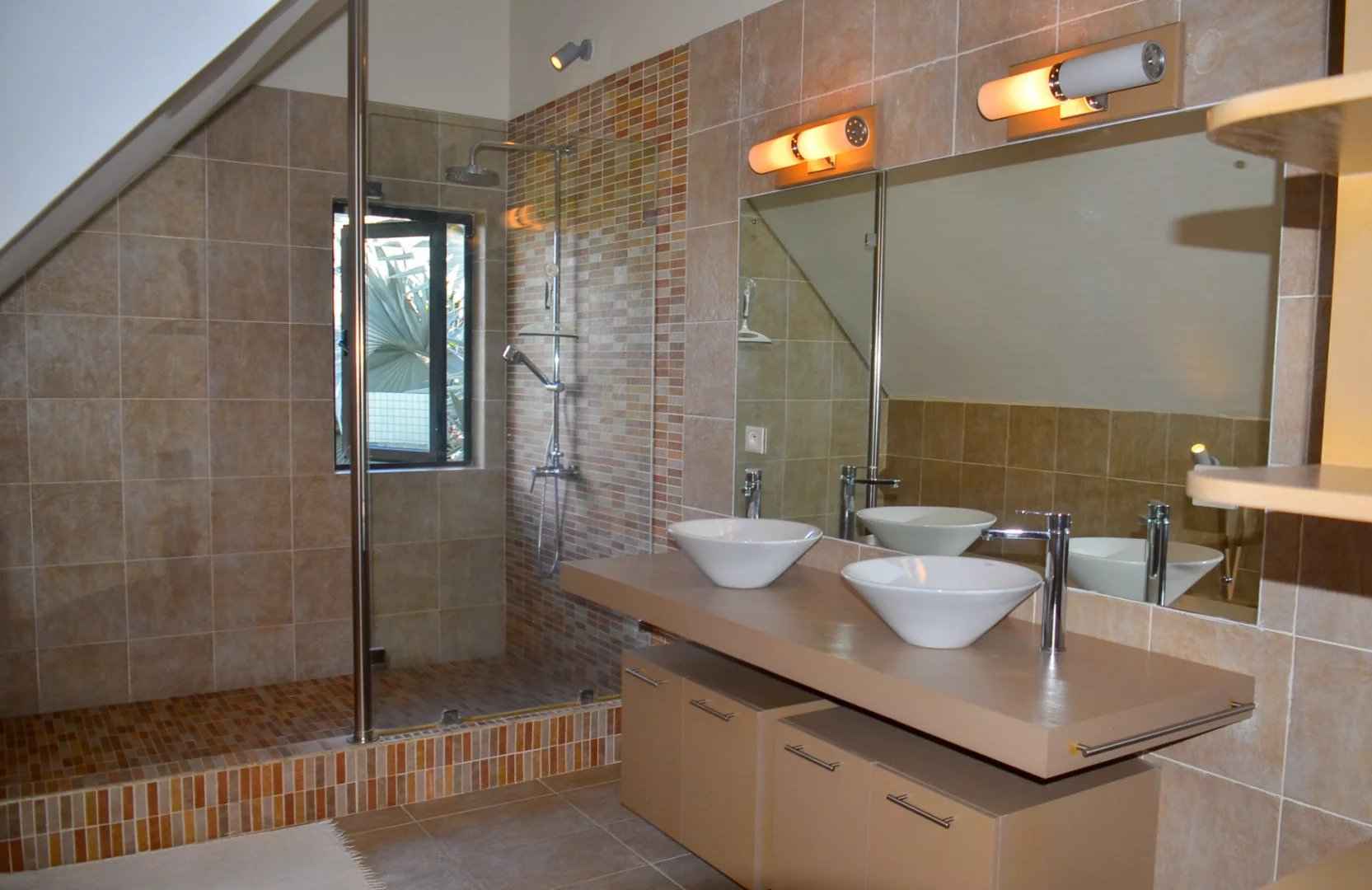 Ec24b6c065a5a31620c1a307928977e9 cb4e121da8 1665 original - Translation missing: en.helpers.application.image_tag.default_alt