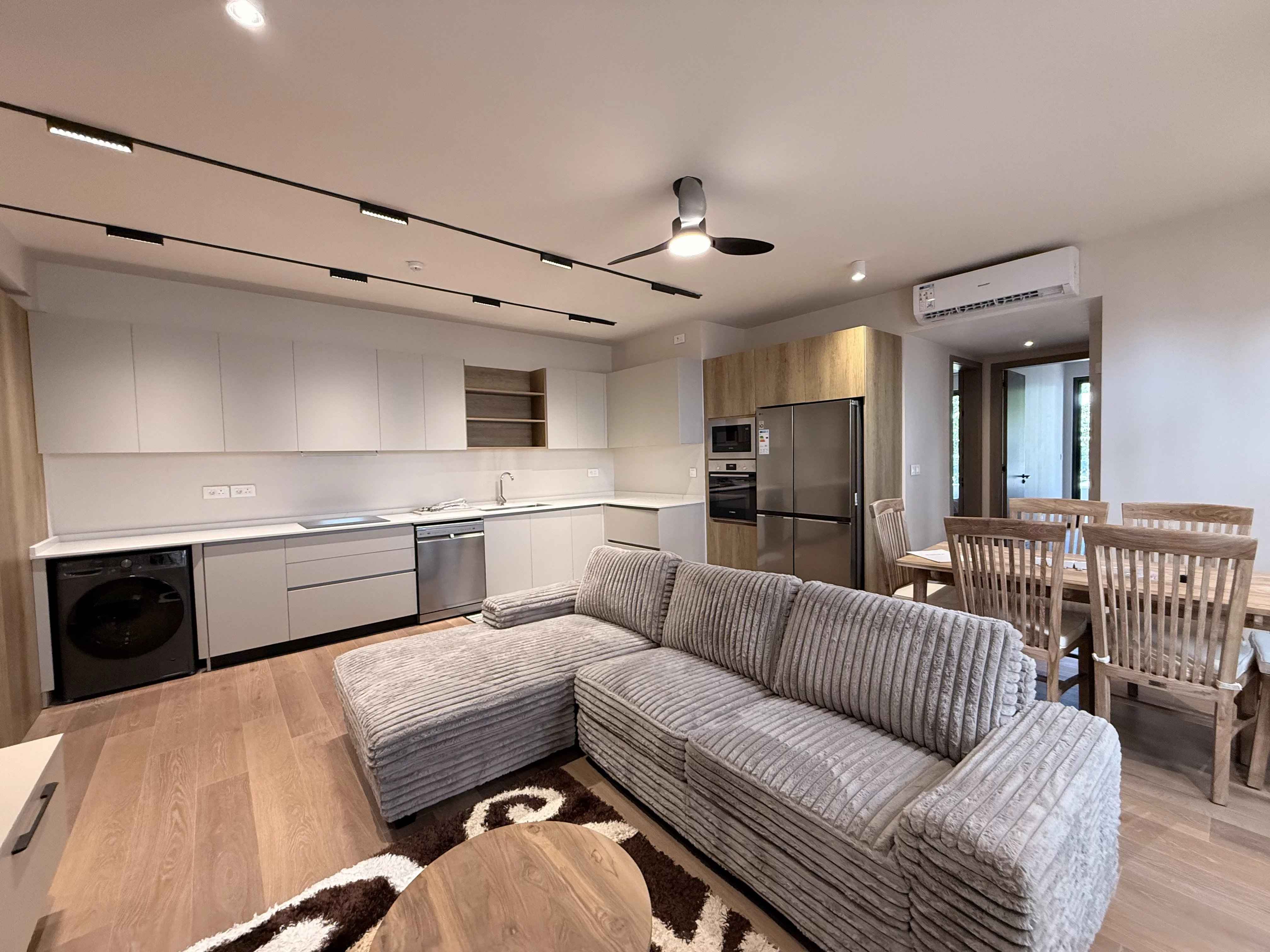 B474a6ada3160833c8d766eec40dd38f f84ec9617e 4032 original - Translation missing: en.helpers.application.image_tag.default_alt