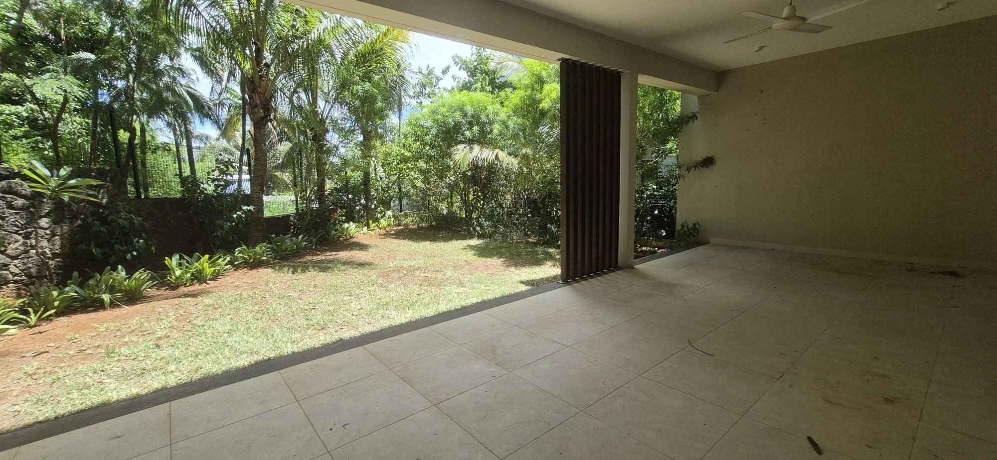 1604b48929036fcc7b599130ee07f685 a51446589f 2000 original - Attribut alt par défaut.