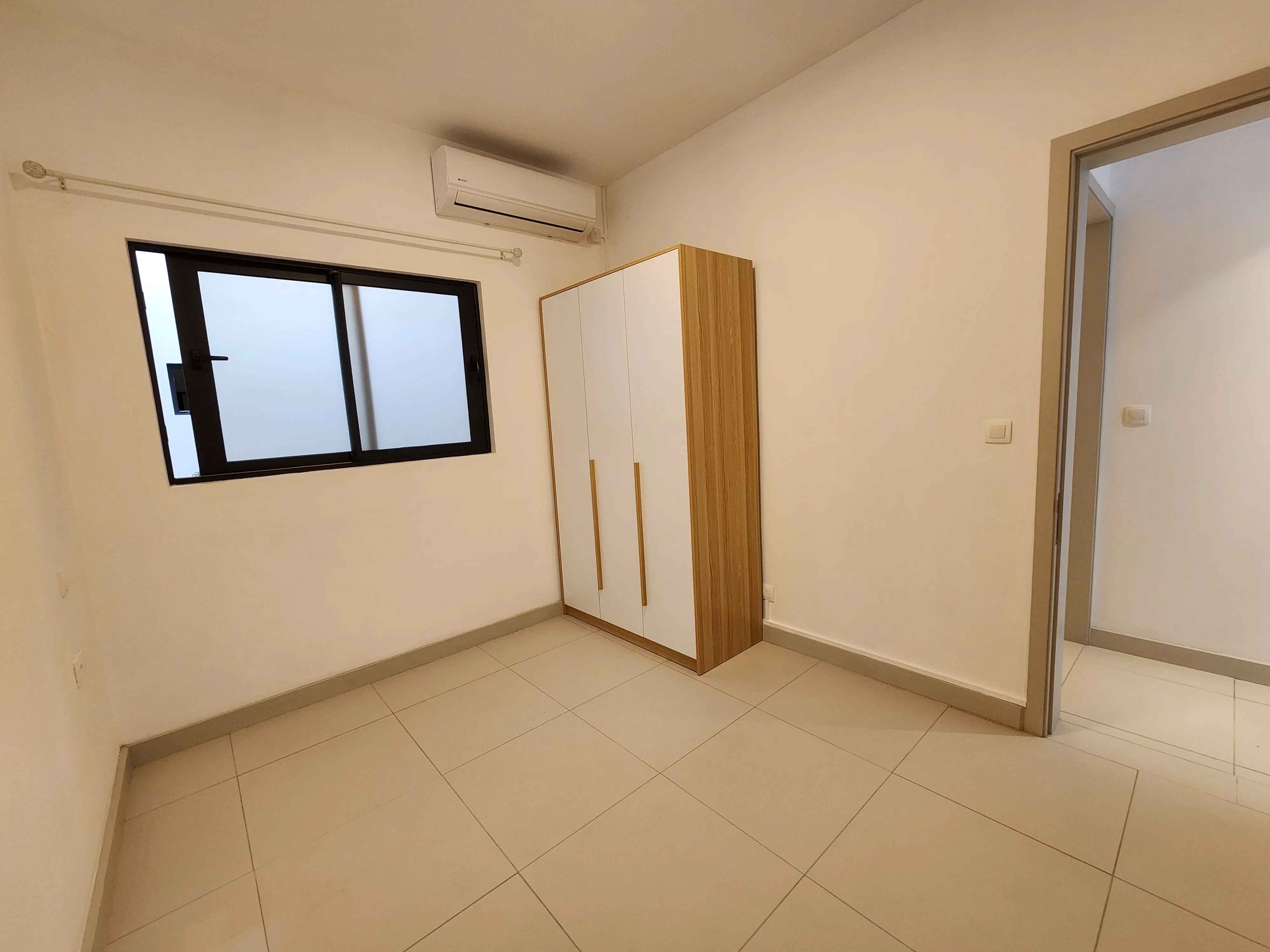 0ebd5b01f34705cef083c5fc2904be64 091637beee 4000 original - Attribut alt par défaut.