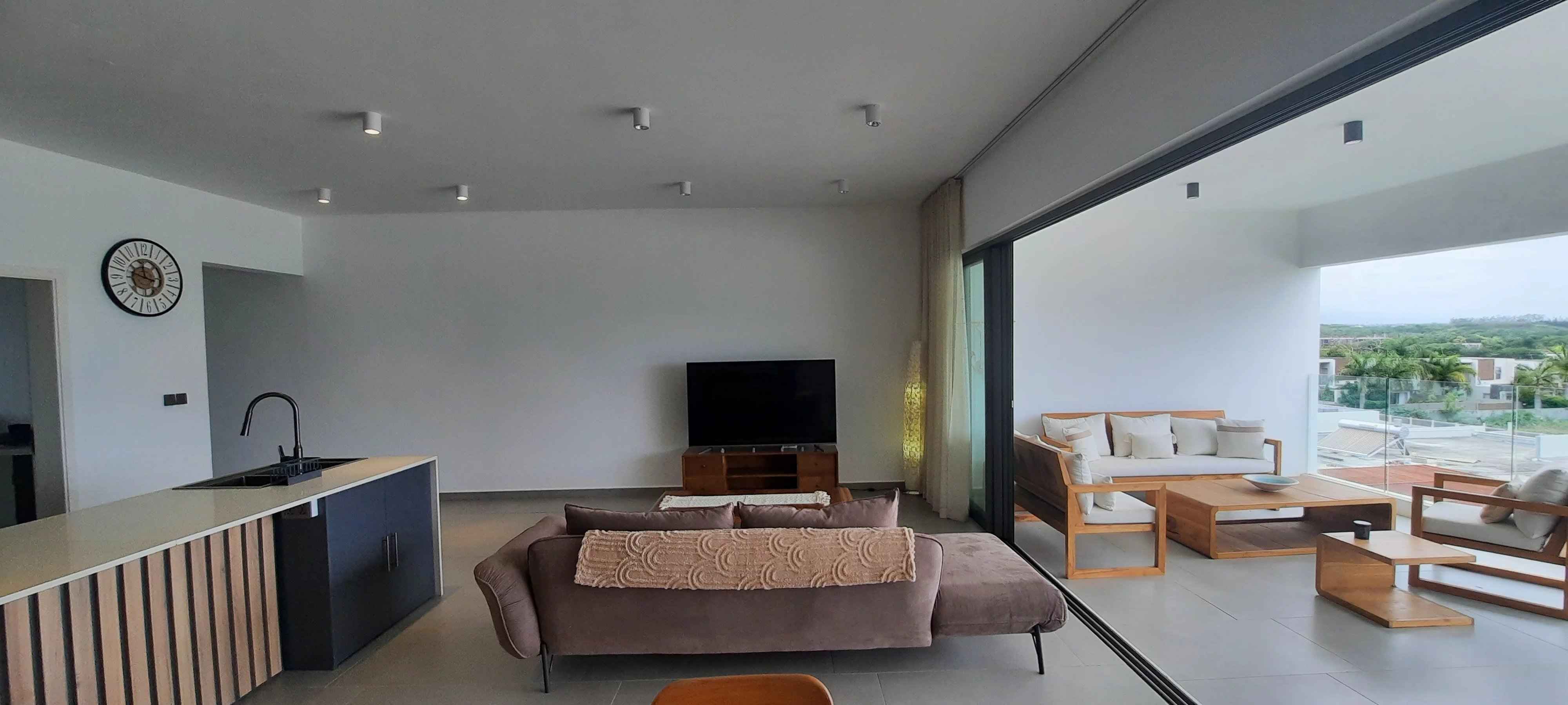 9f6ac04db38fd6754fb2bfc91a8af400 4f12c0a4f8 4000 original - Attribut alt par défaut.