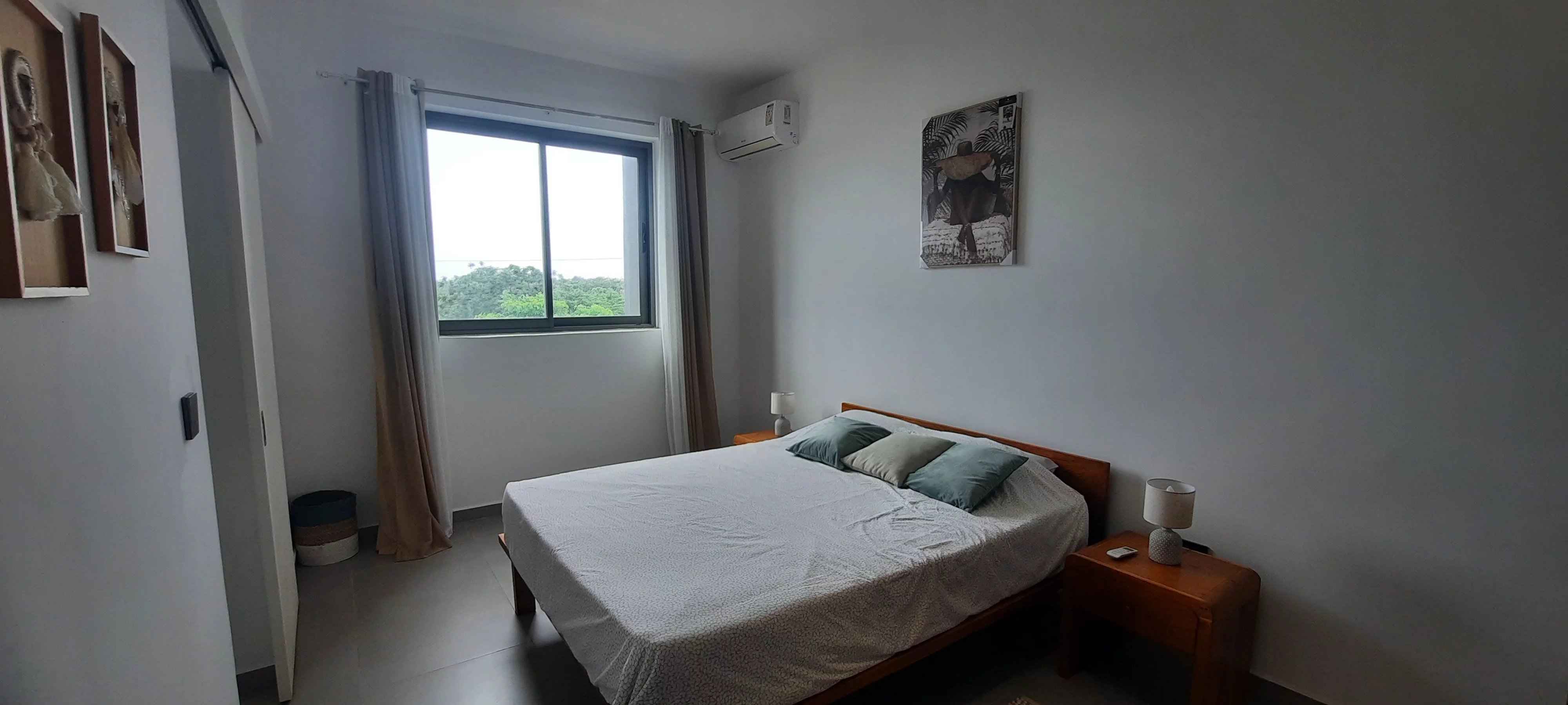 4d0c50f57a96c75a0d7e4bae6fc99b76 203a18b8ca 4000 original - Attribut alt par défaut.