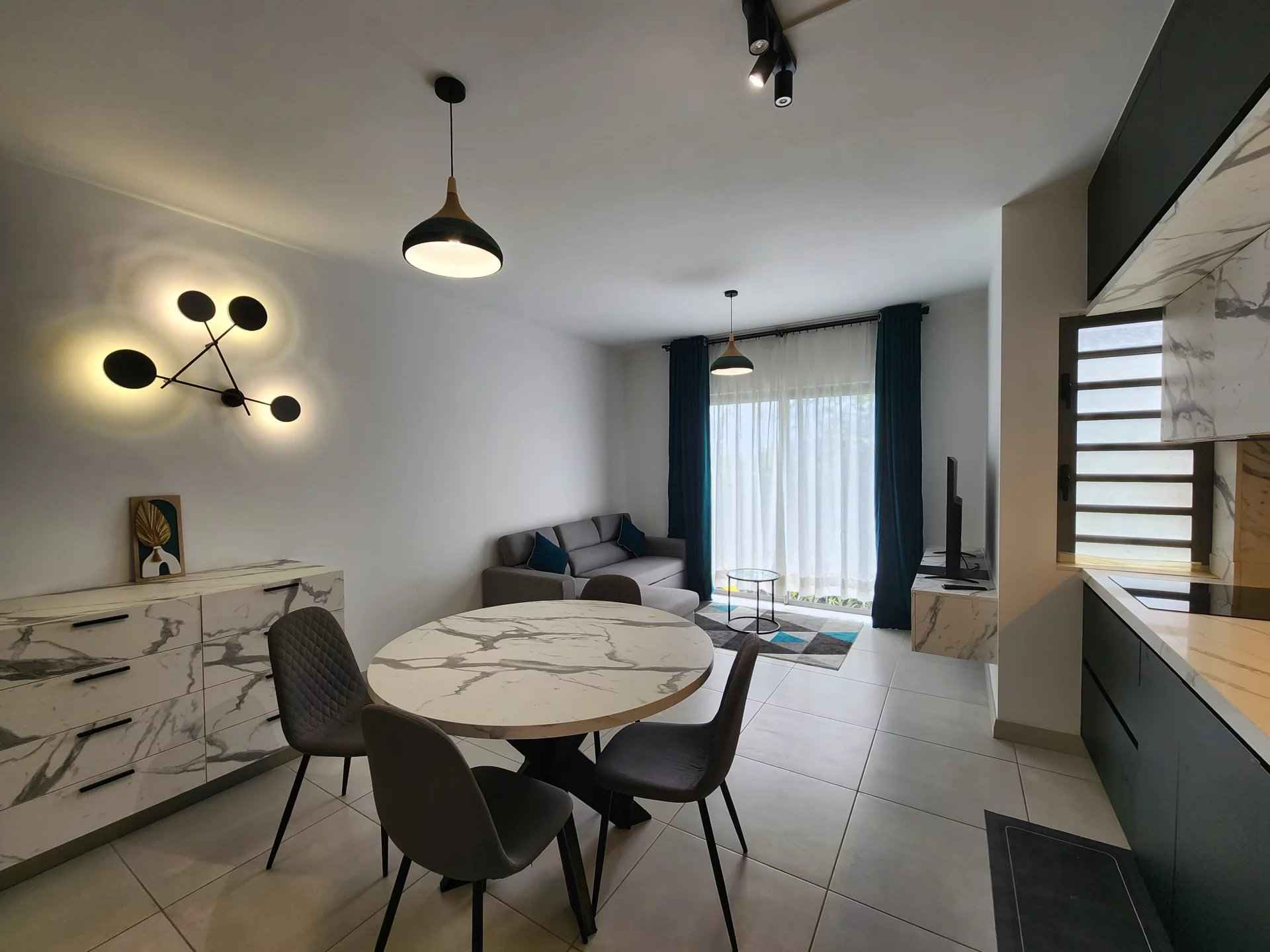 D5a9b1a8f3dd97bea8e4bf87fa33f112 ef0e29184e 1920 original - Translation missing: en.helpers.application.image_tag.default_alt