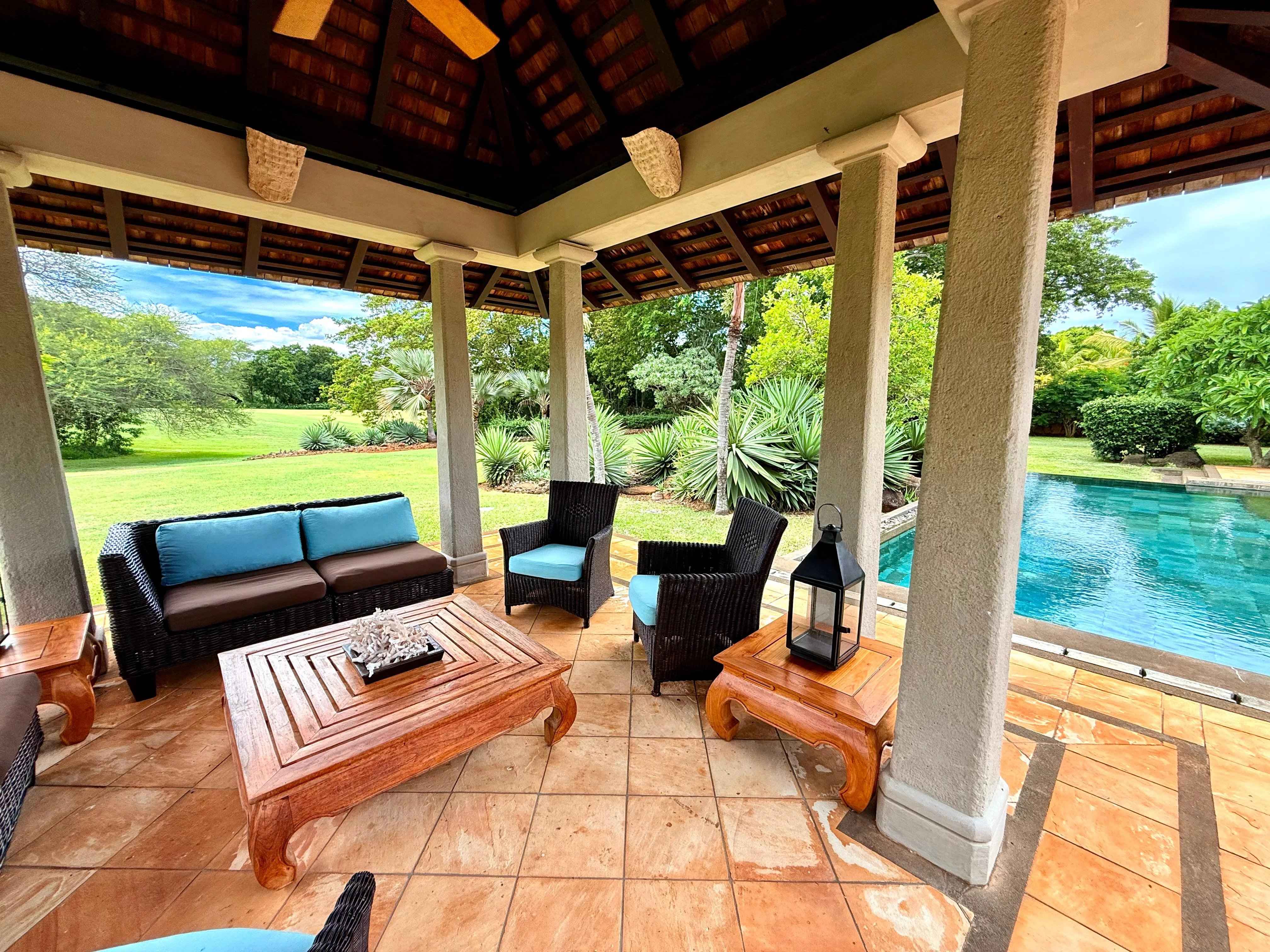 0d669bc45a08450585519c684405cbb9 9b25019820 4032 original - Attribut alt par défaut.