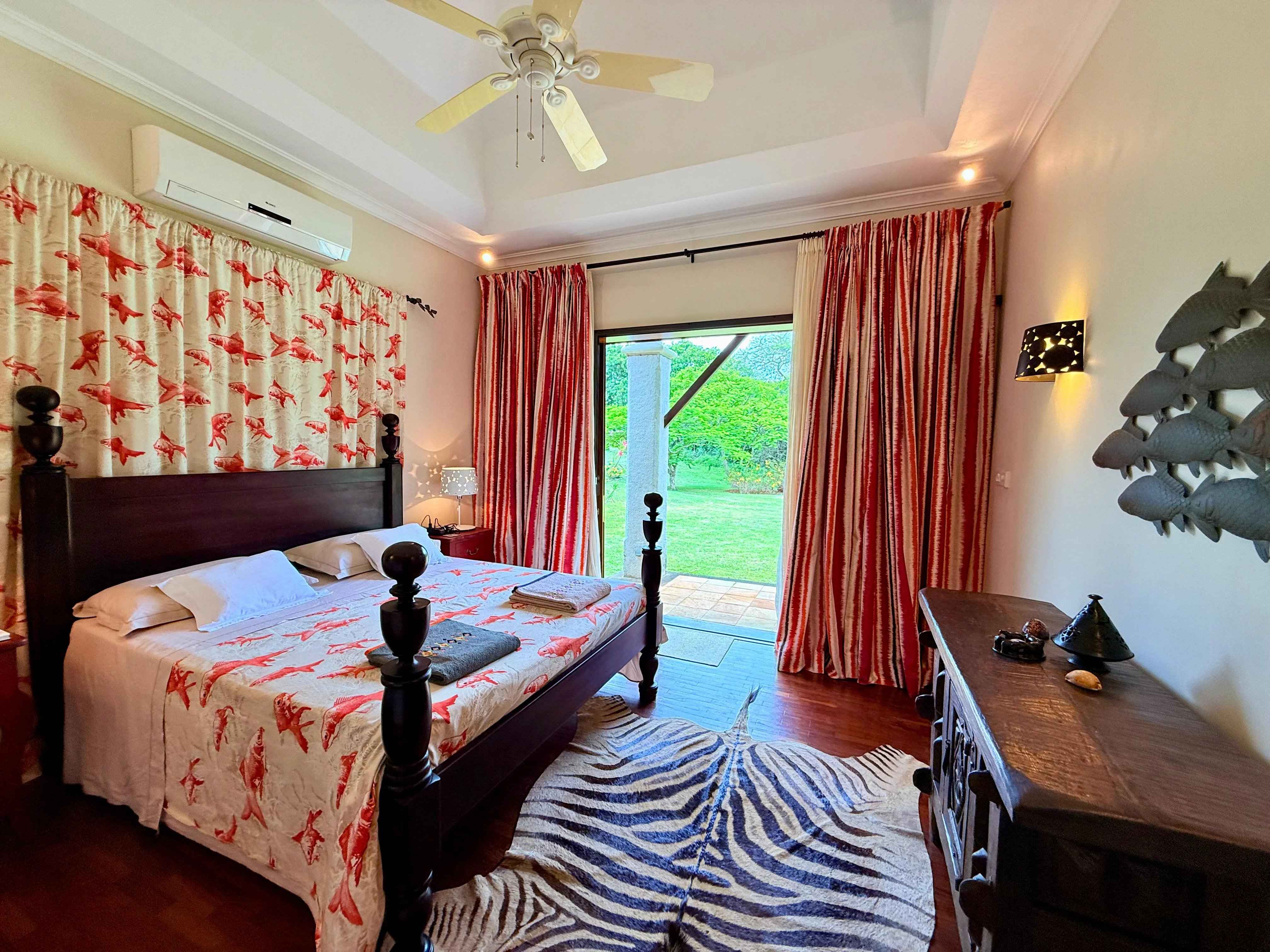 350337e0a76cc4051683728ce5d57fe3 9dffce5f1d 4032 original - Attribut alt par défaut.