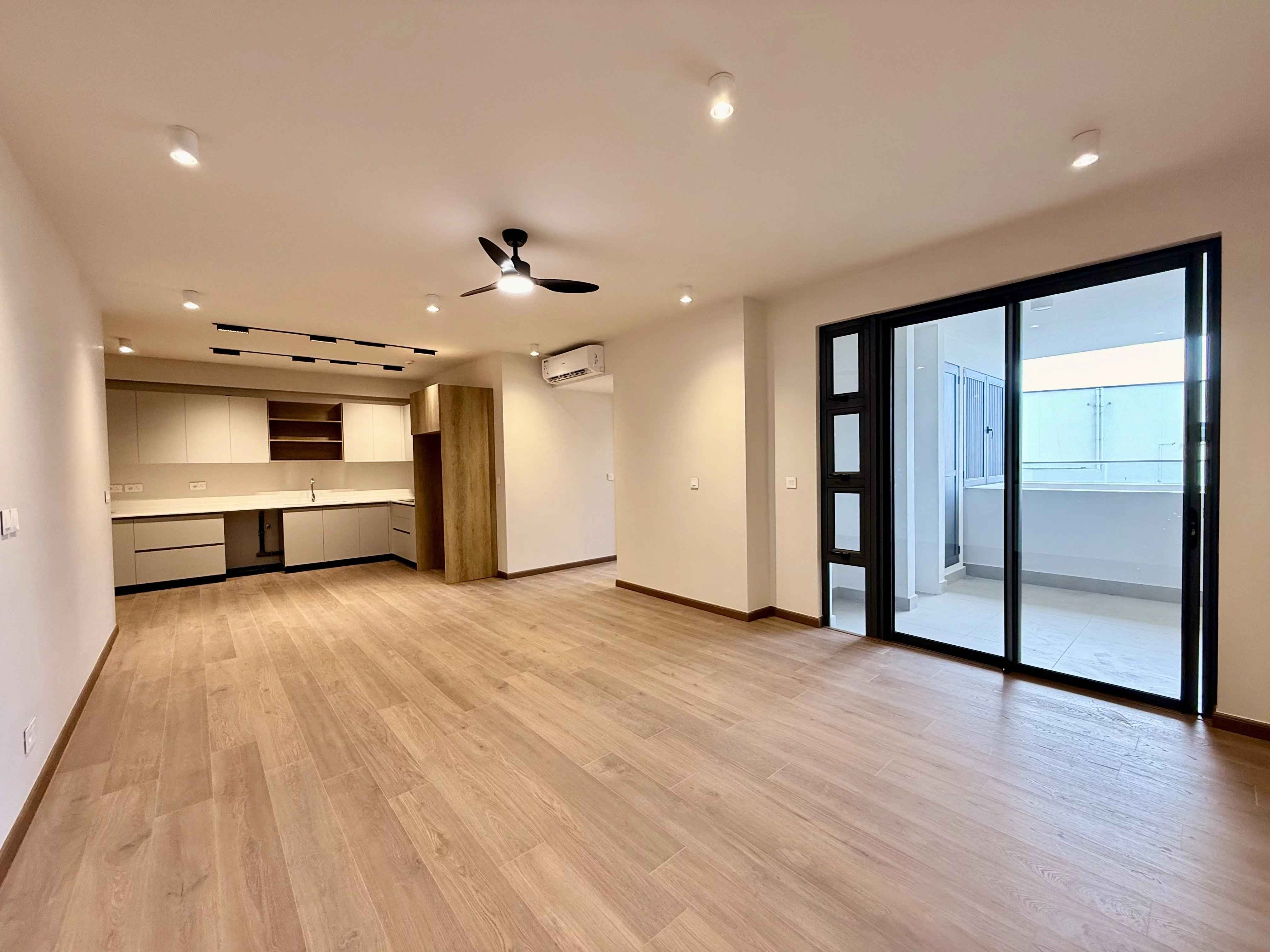 6c25d672cd2a50341d5360d89f51270e 95b3010432 4032 original - Attribut alt par défaut.