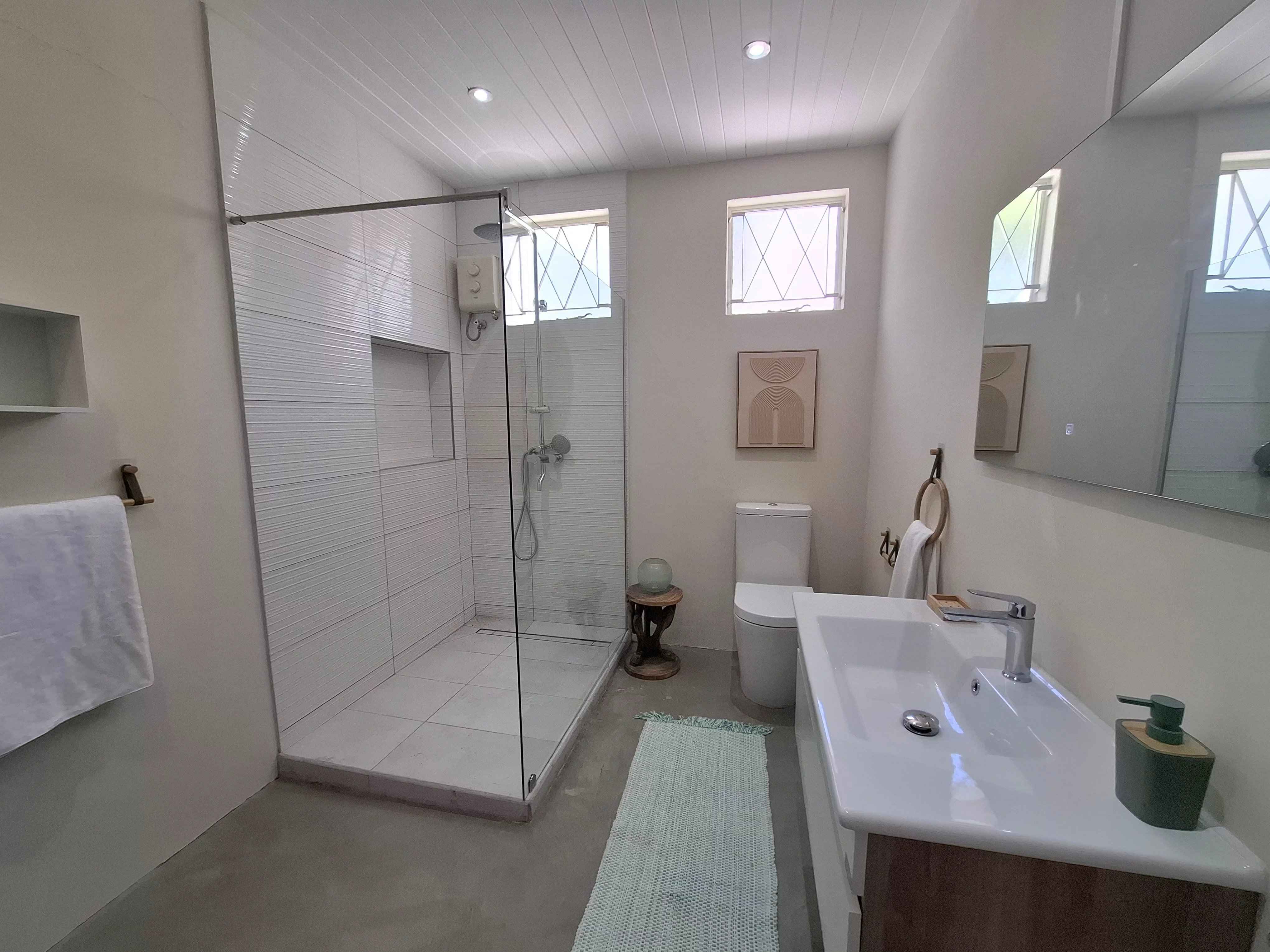 2e6fea0a746d2aa8554cc9596fa5c7fd 3370bef299 4080 original - Attribut alt par défaut.