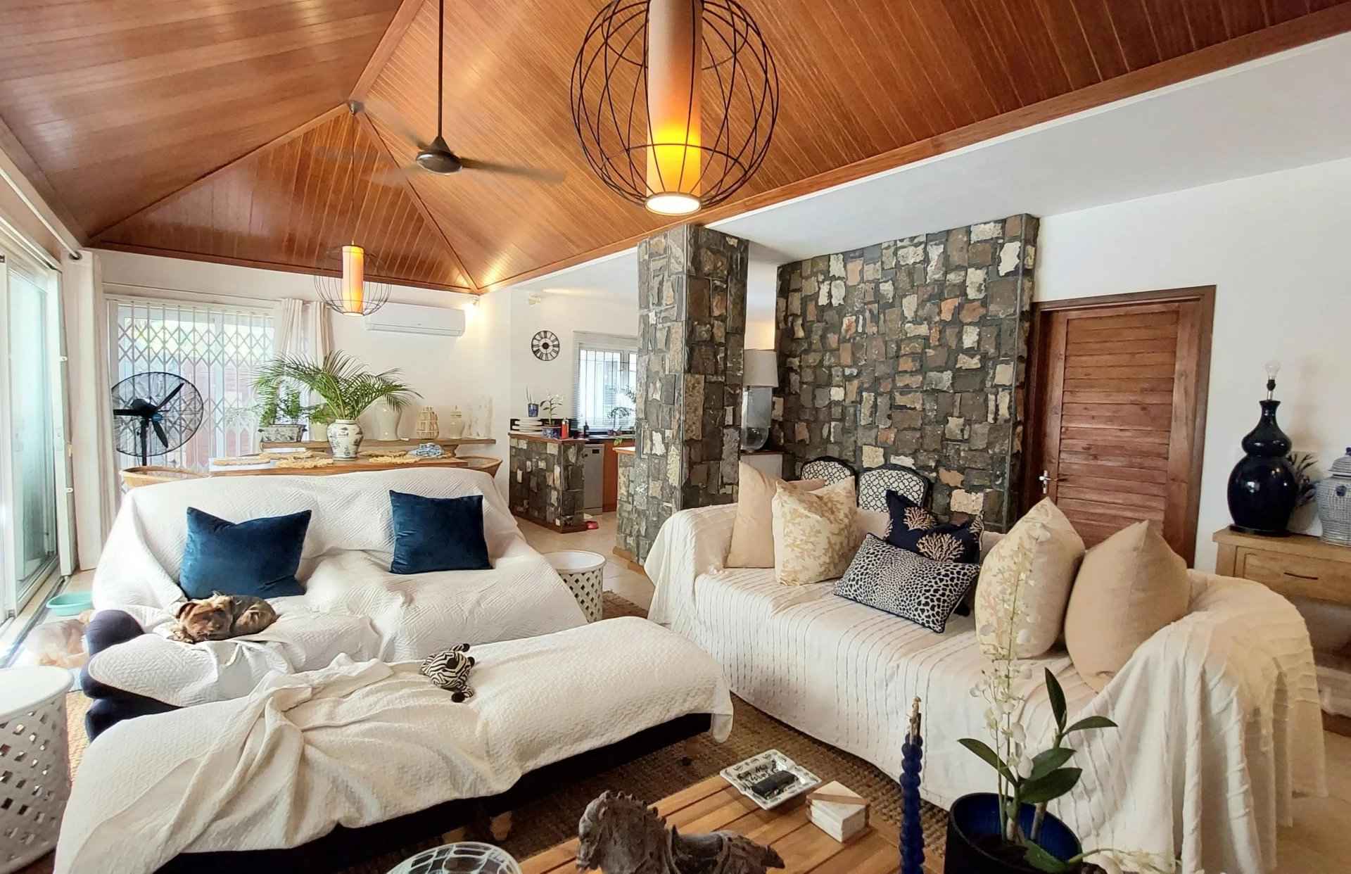 Eeae0c11dc3dc9a03b0b4908f7ca6ada b0e9382b37 1920 original - Translation missing: en.helpers.application.image_tag.default_alt