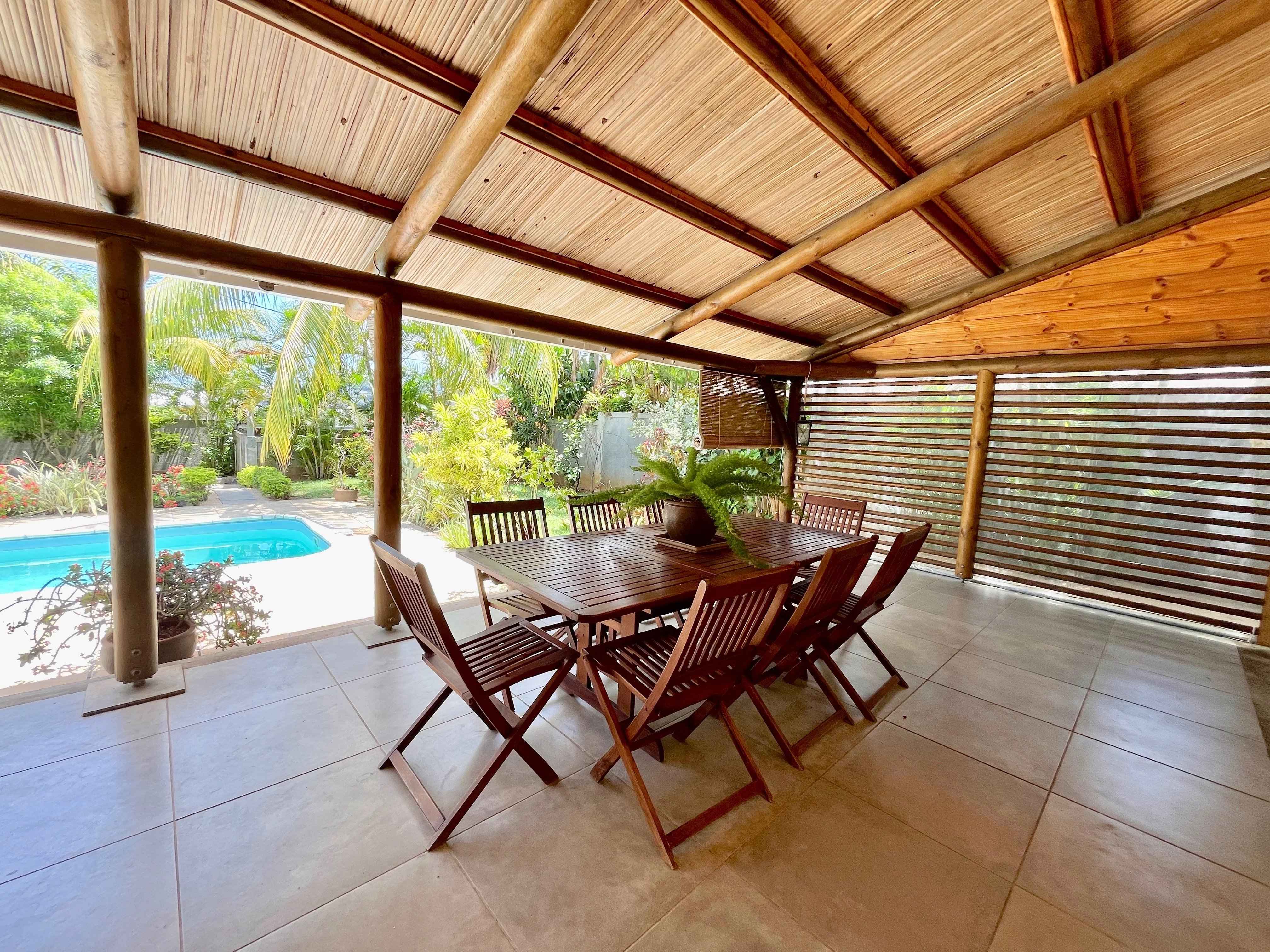 19832e38f310082b9599a03d3694d1fb 096e24700f 4032 original - Attribut alt par défaut.