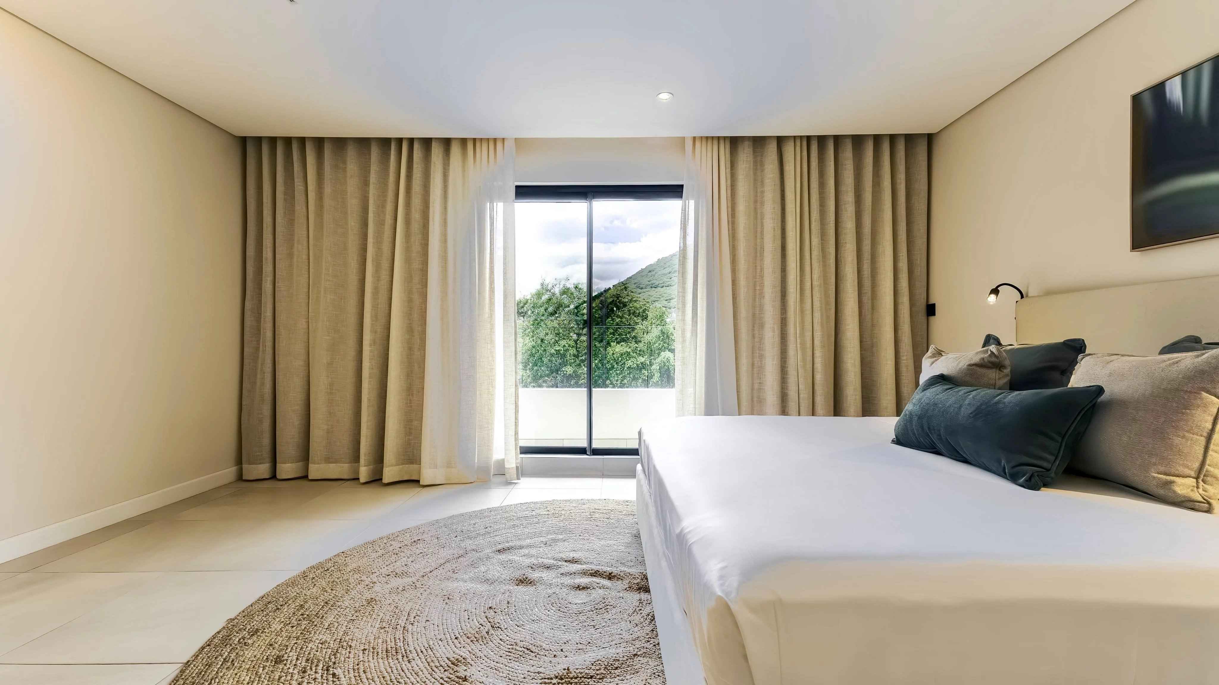 6b7a6fc685ee096105b1a6bc45eba16c f3f1cdcfec 4096 original - Translation missing: en.helpers.application.image_tag.default_alt