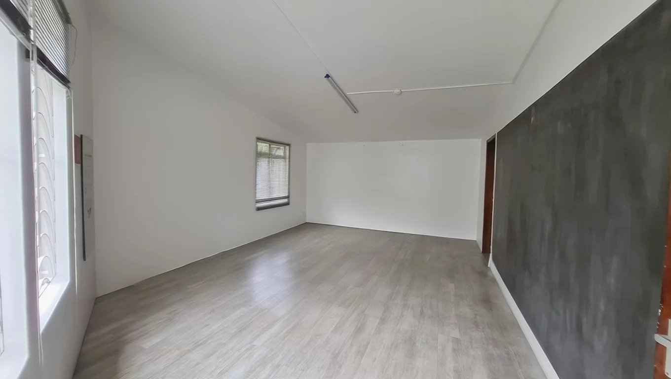 E6dc901153e6a658ef5988989603897f e91400ed36 1360 original - Attribut alt par défaut.