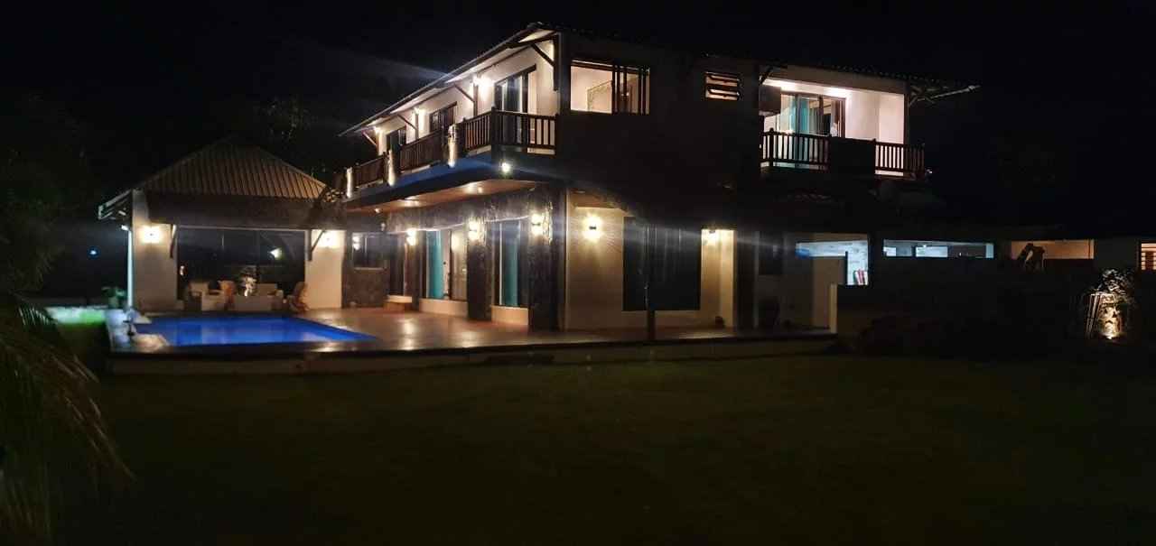 F85c9f76b992b082a316927f14a028de 805f33bc42 1280 original - Attribut alt par défaut.