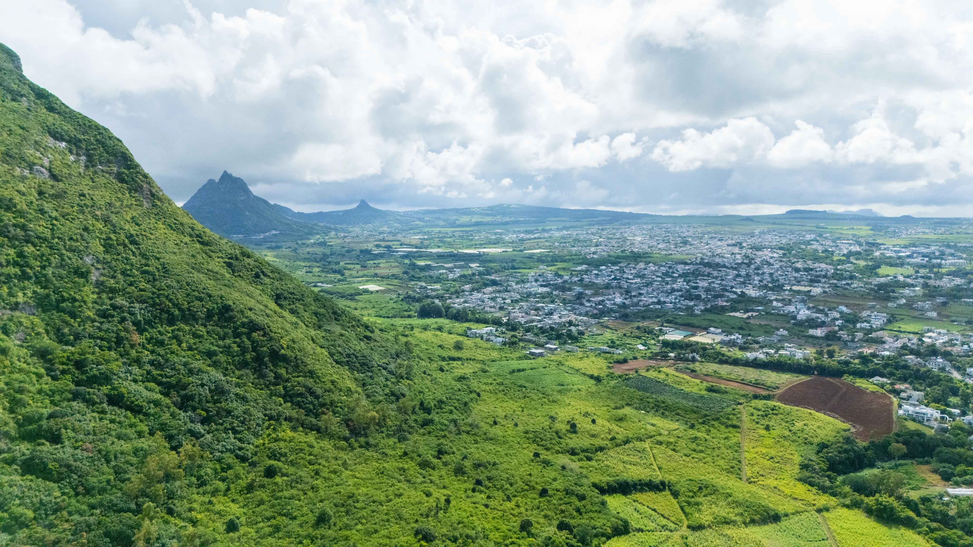 748078df8eb2119b5da205d830c79cbc 433a8ac1d6 4096 original - Translation missing: en.helpers.application.image_tag.default_alt