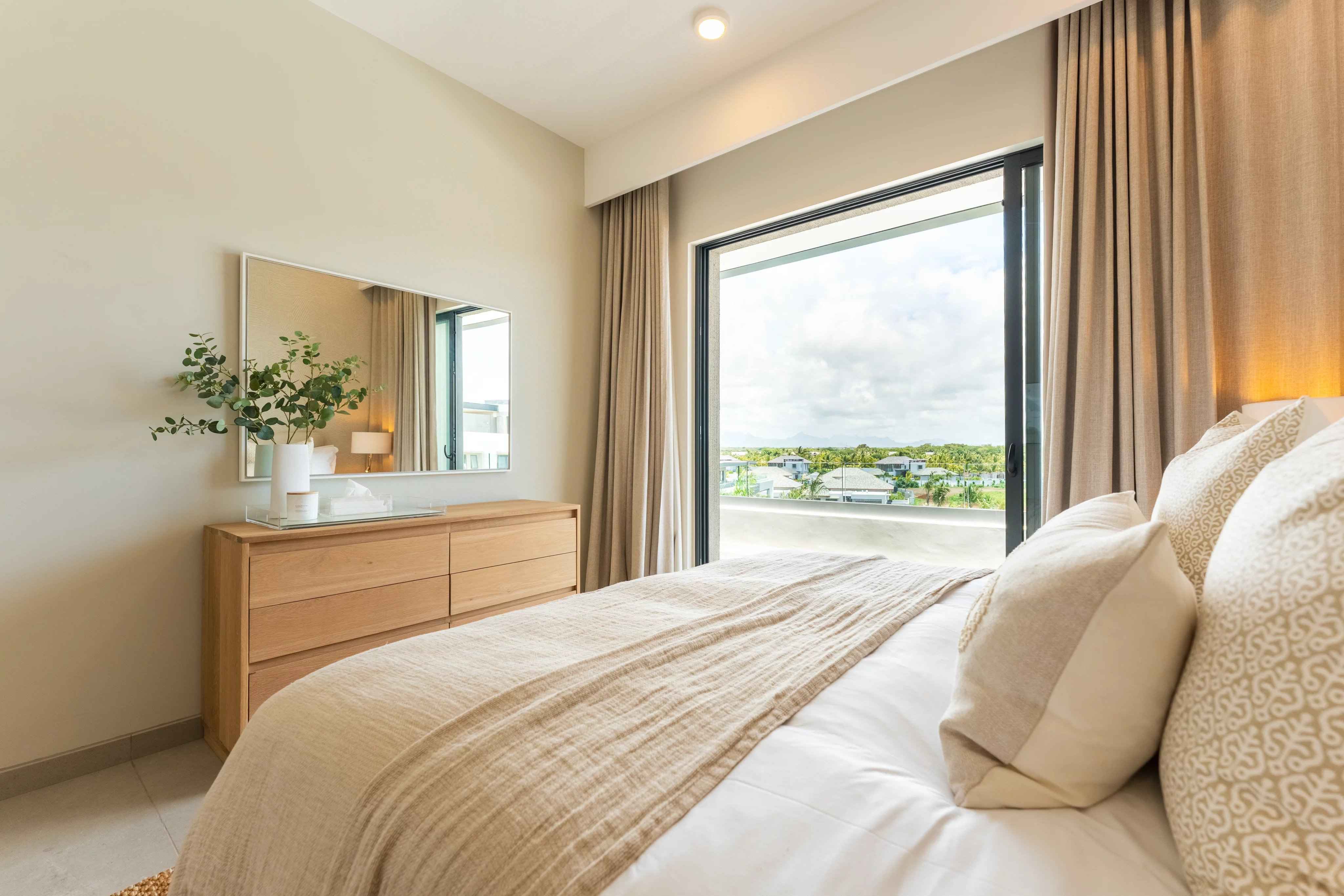 C8edd0455dc27a3fd2fcbc0ffdb795de 209e271600 4096 original - Translation missing: en.helpers.application.image_tag.default_alt