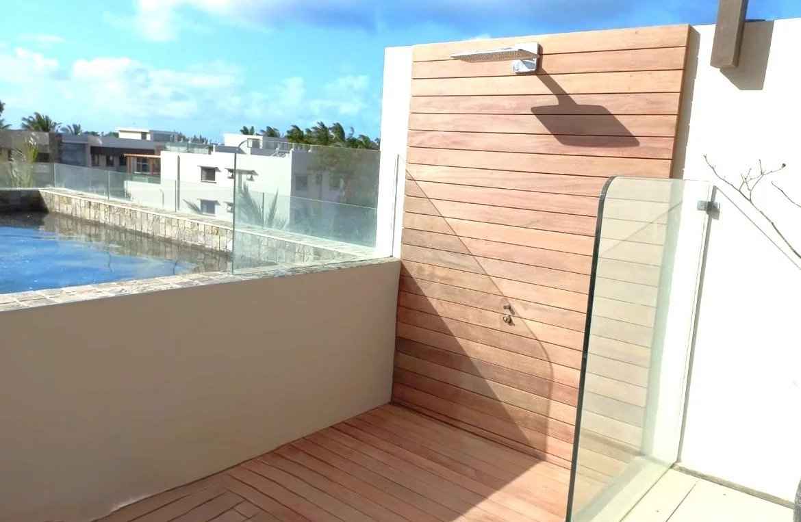 E425c1e0b8aaa13c12c4a4e41c856769 02003c8f25 1170 original - Attribut alt par défaut.