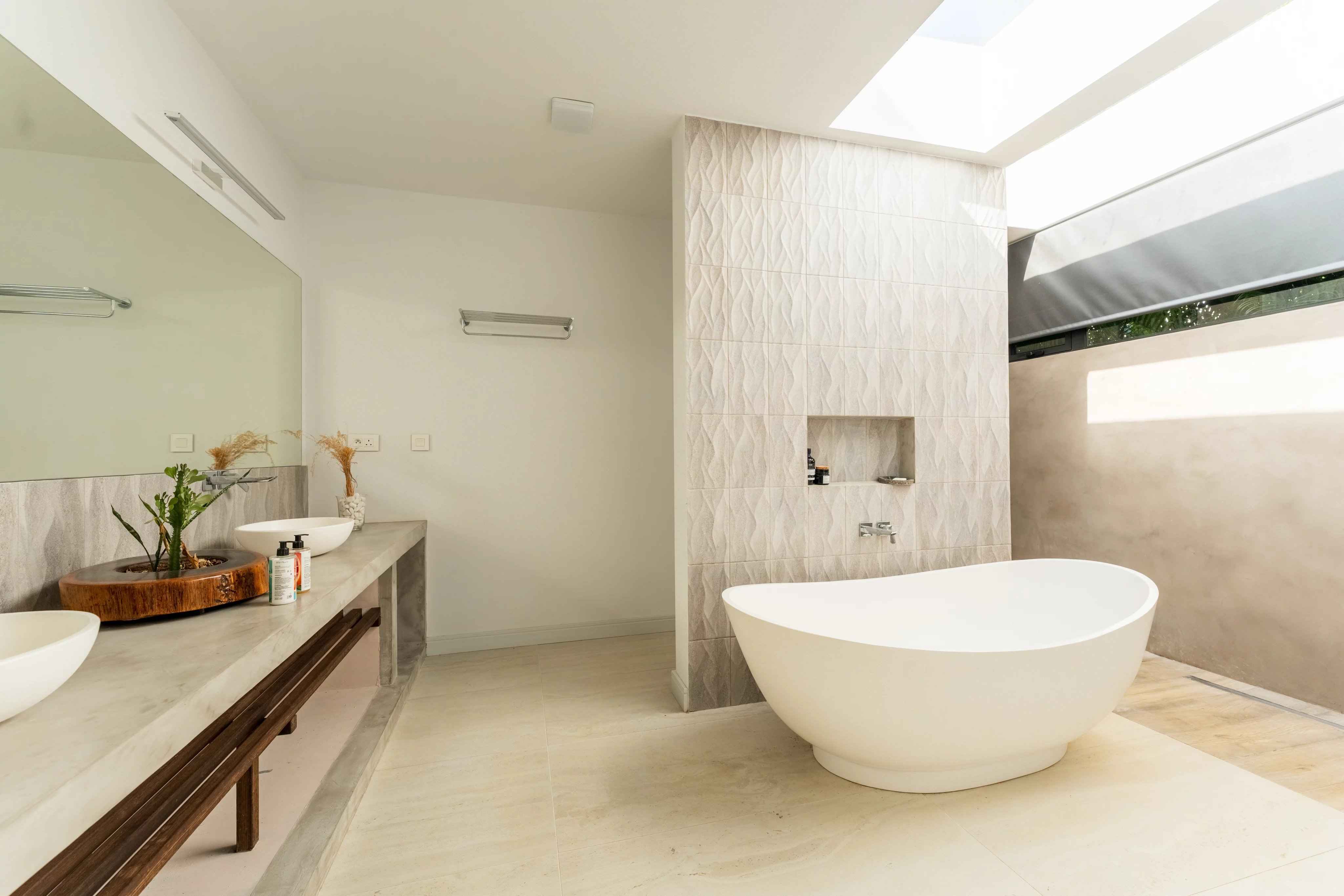 98117e808ffcd5ea5011d6fdafedc335 41a77b5508 4096 original - Attribut alt par défaut.