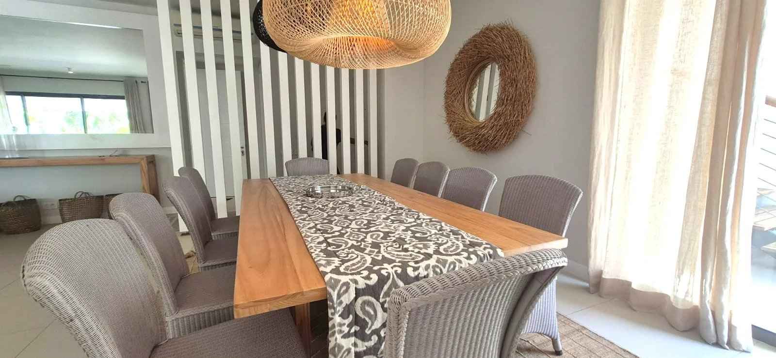 93b01b4802239a460563ed27ea9d89c4 ee31a074a1 1600 original - Attribut alt par défaut.