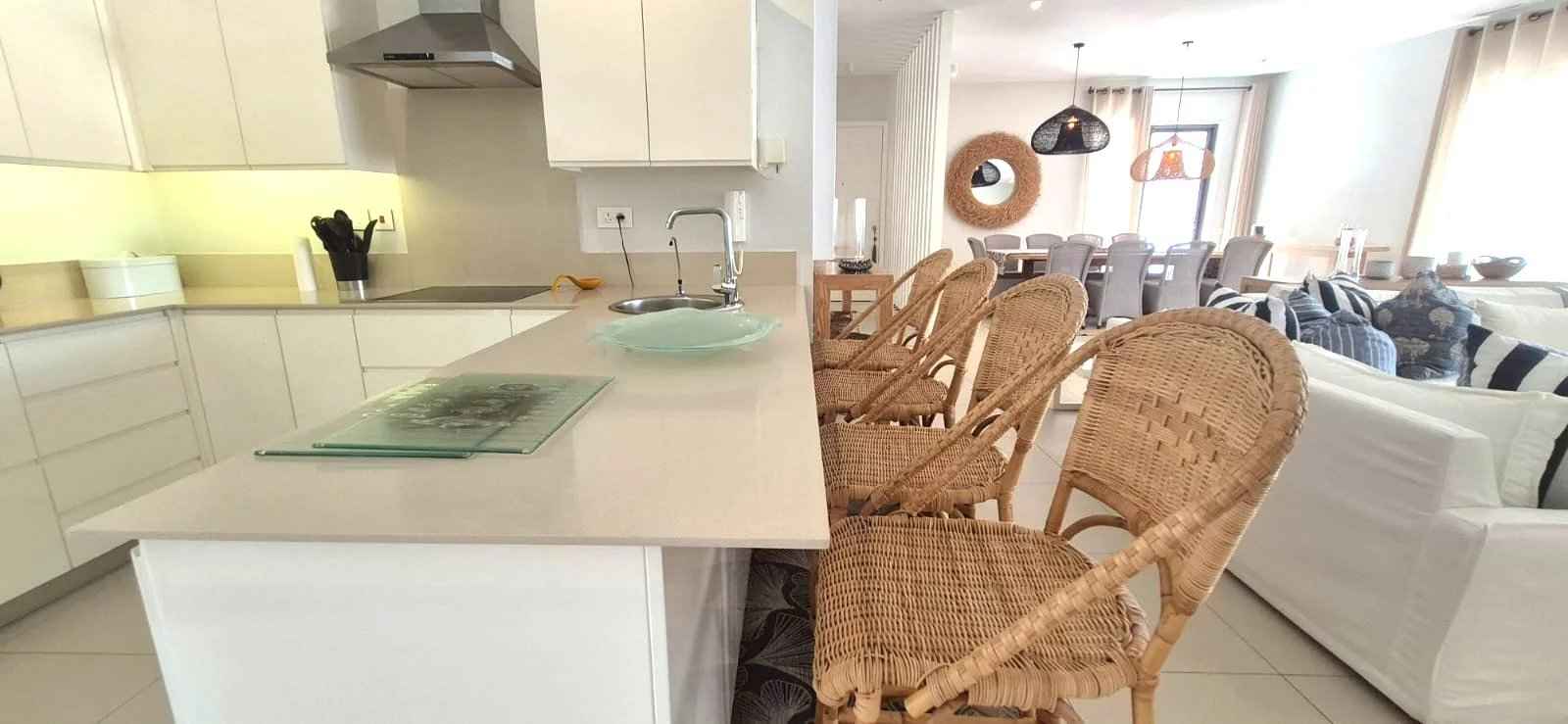 Ba2dd6daf87c8ed5ffe1da6590fda9c0 f4e9d5c76a 1600 original - Attribut alt par défaut.