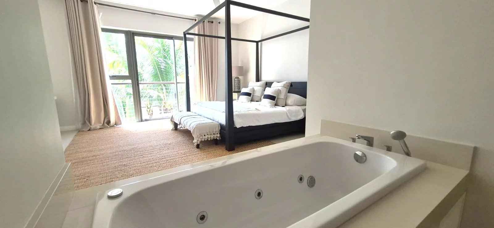 Cf6ad28b75e046a6e40d4cf5db60aae7 a10d16c07f 1600 original - Attribut alt par défaut.