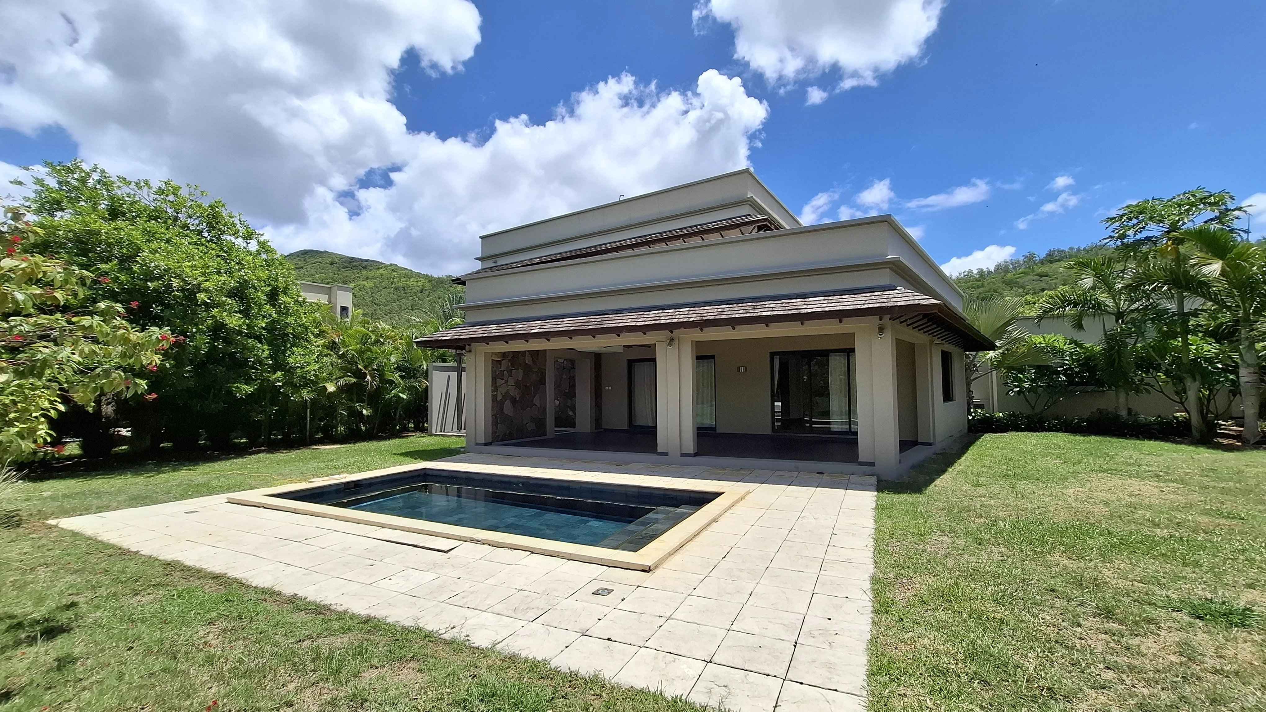 676a7f76837dc8cbfd84e70900a843b9 0e681eddff 4080 original - Attribut alt par défaut.