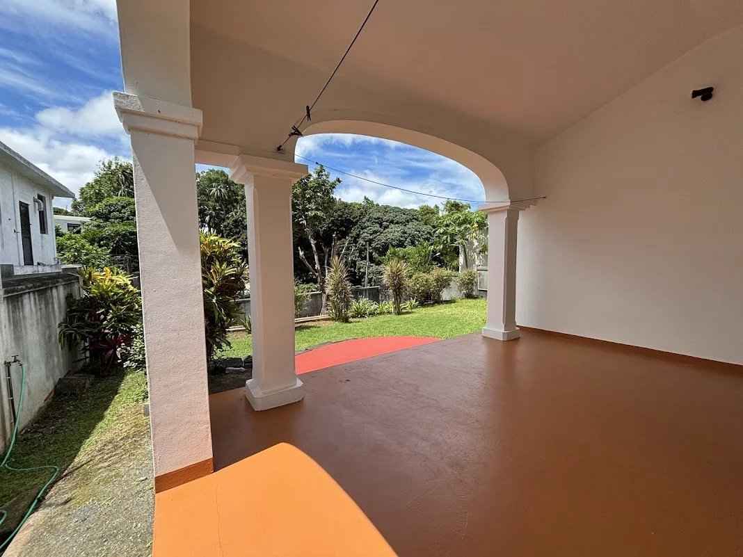 Dbd04741738bf7ae489b8ca4499a7410 e50379cd24 1068 original - Attribut alt par défaut.