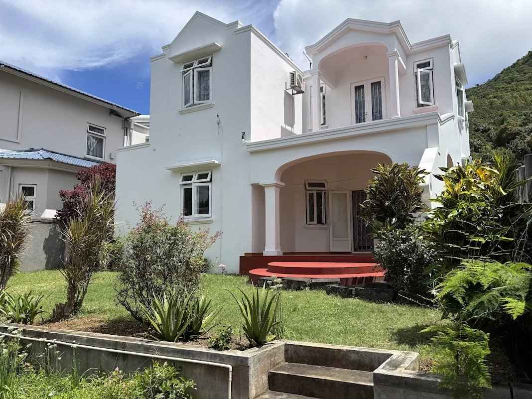 E368e1bda8d7a921e780f616264899c2 de8c9cf86b 1068 original - Attribut alt par défaut.