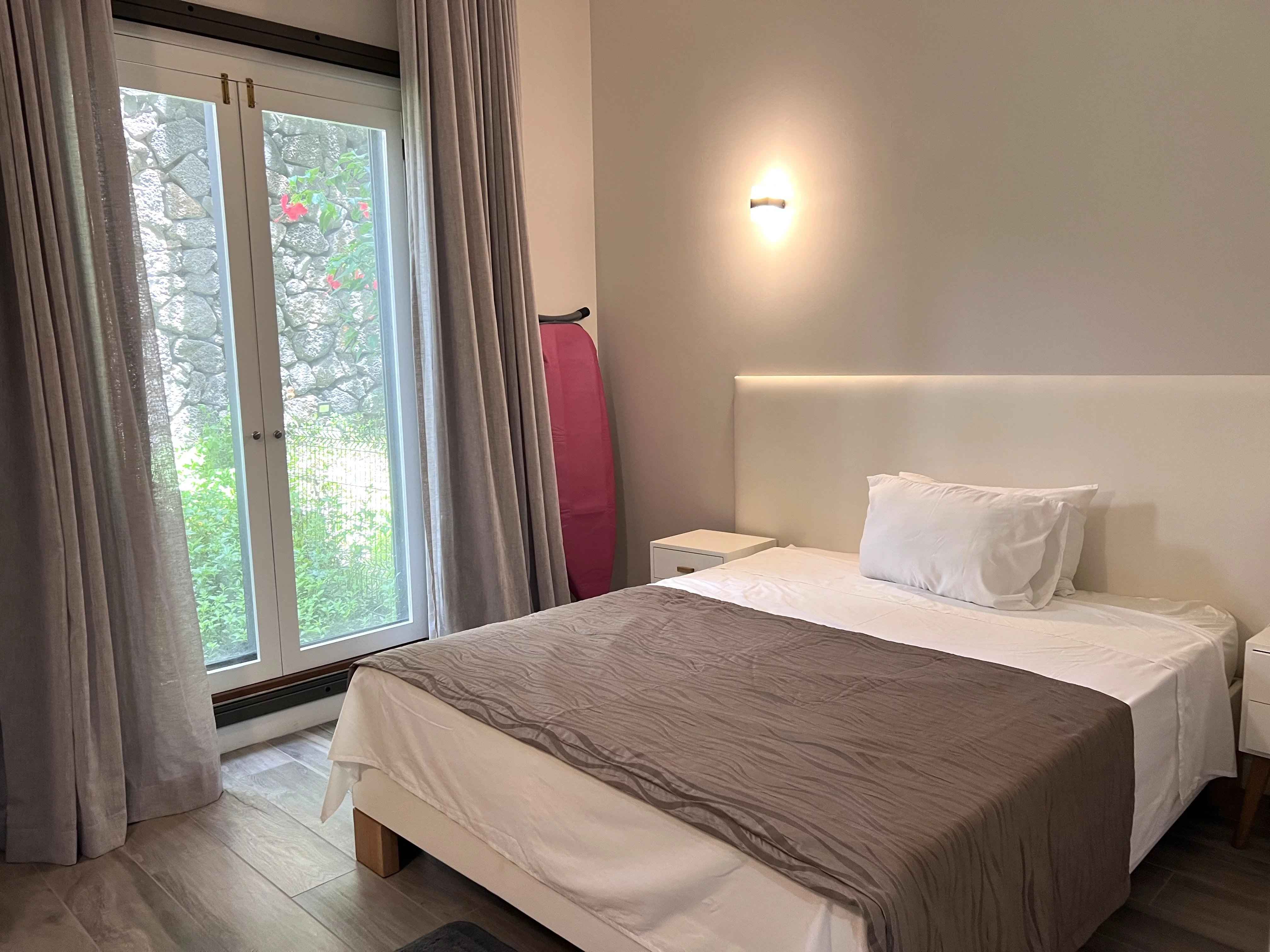 A42ebb83ae4115f9fc16b5b6798f65e4 7d138a1460 4032 original - Attribut alt par défaut.