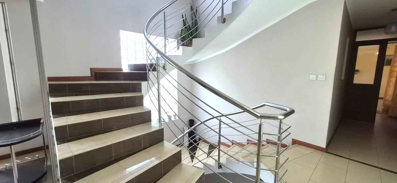 3beb8d30a8e2286de490ef0b68ca8eda feec98a6aa 1600 original - Translation missing: en.helpers.application.image_tag.default_alt