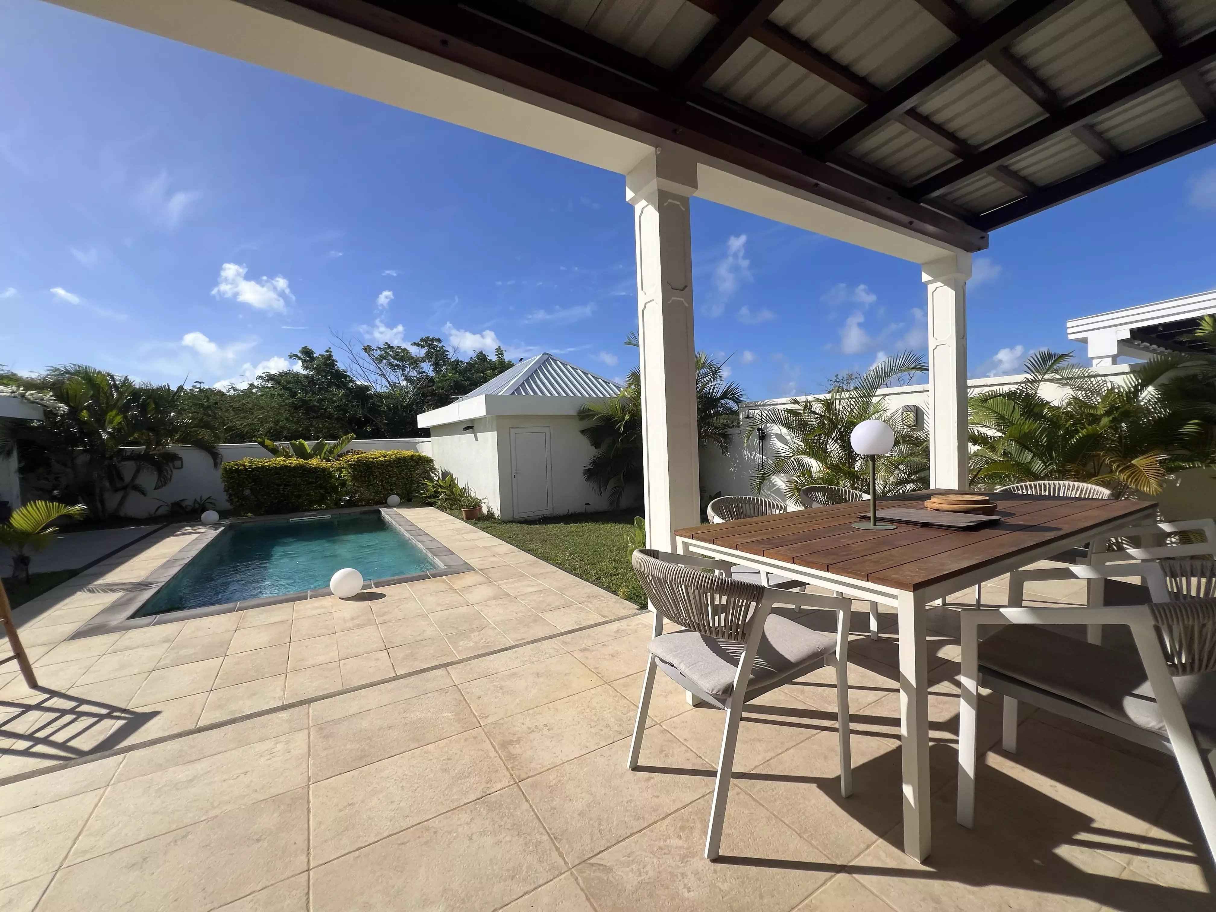 B566a1a94c50c5827c2107ca75e6319c 2934b1dab5 4032 original - Attribut alt par défaut.