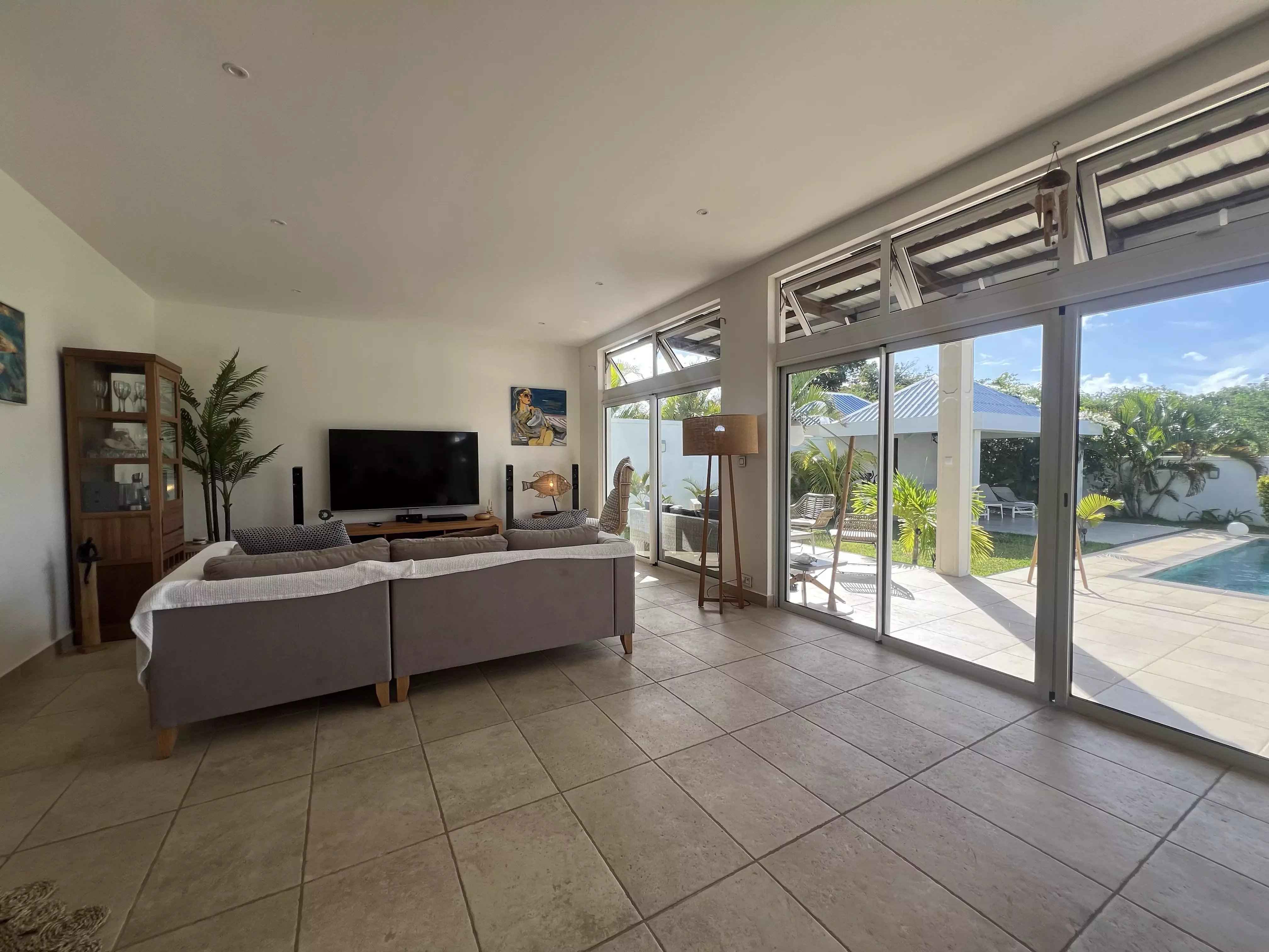 74f5de2e28ad155ea5cd942ad9b05ba0 c8acfbaa9b 4032 original - Attribut alt par défaut.